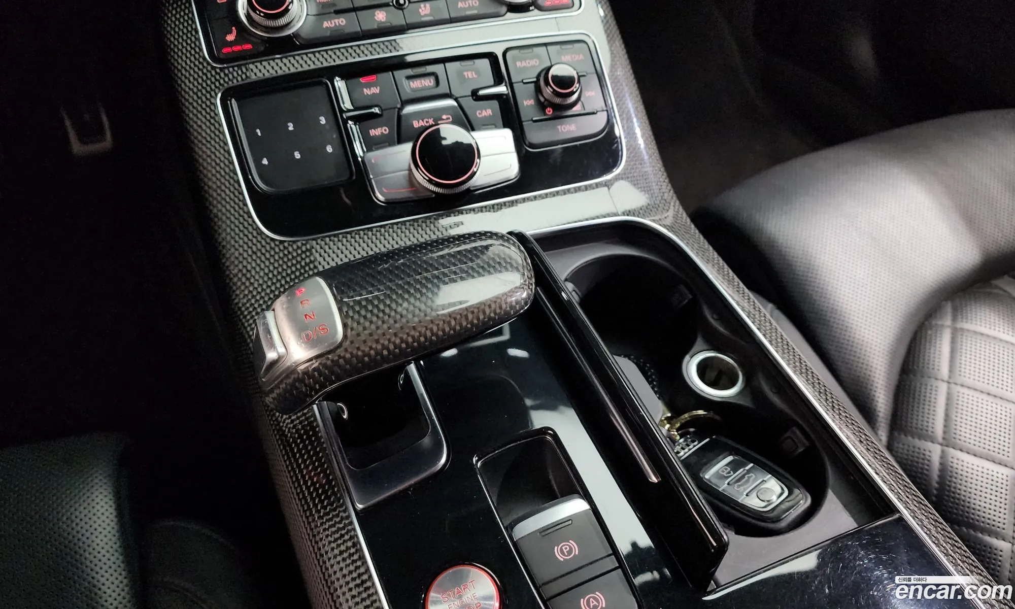 Audi S8 2013 WAUZZZ4H8DN030600 — 6