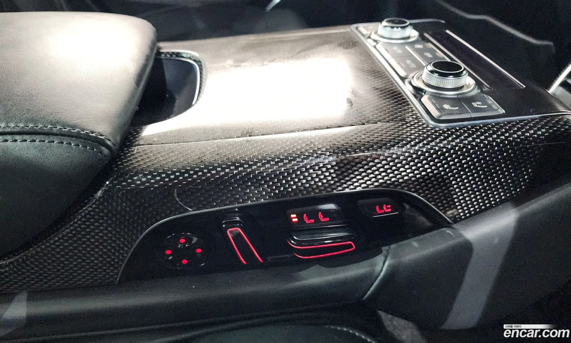 Audi S8 2013 WAUZZZ4H8DN030600 — 8