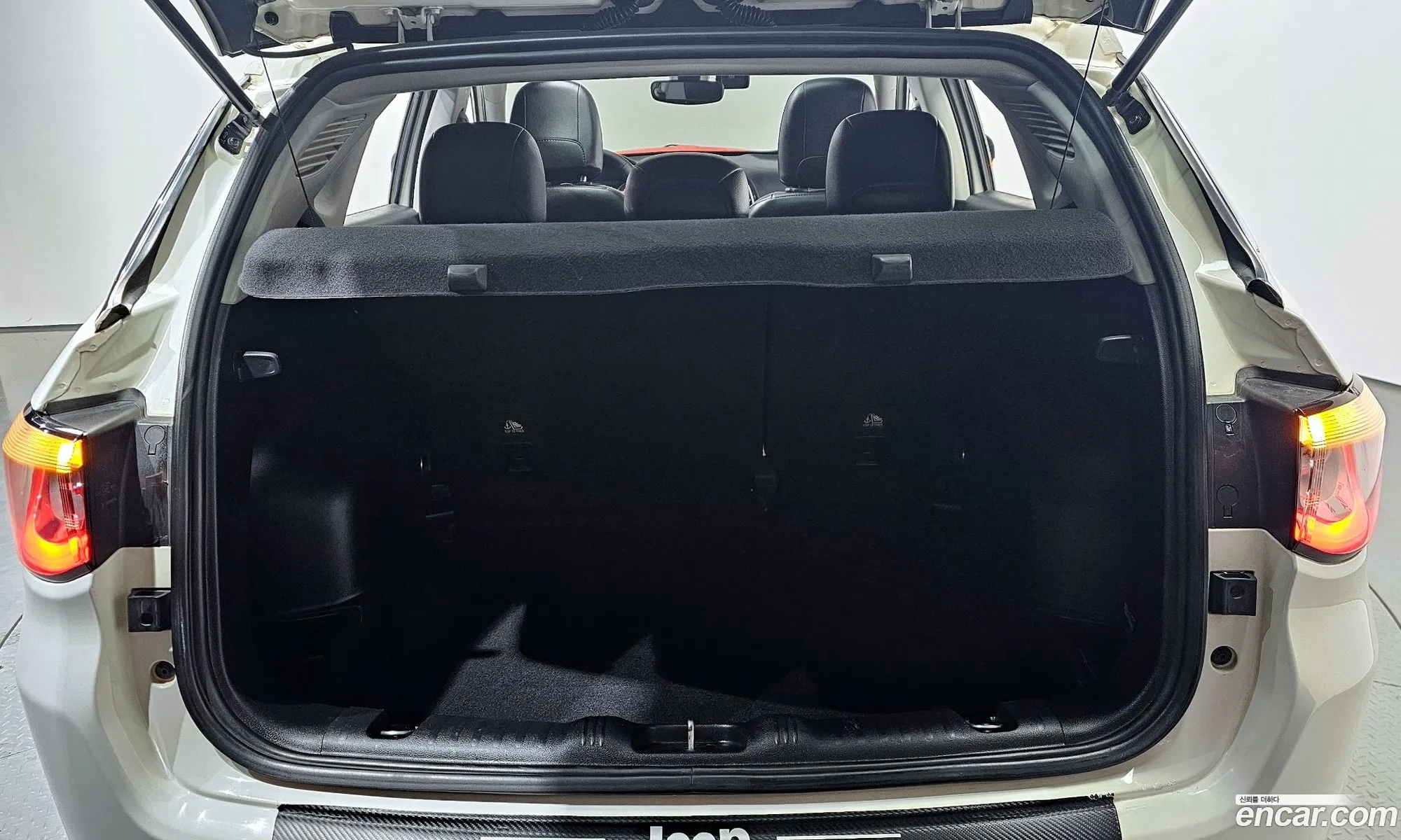Jeep Compass 2019 — 20