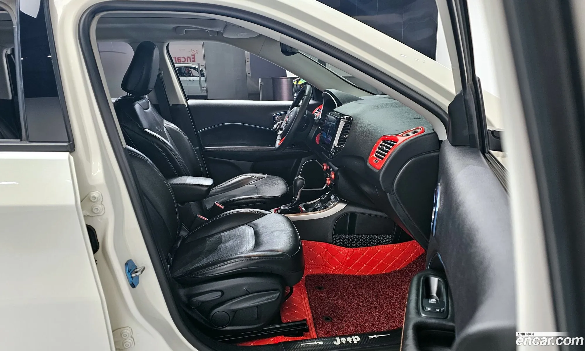 Jeep Compass 2019 — 19