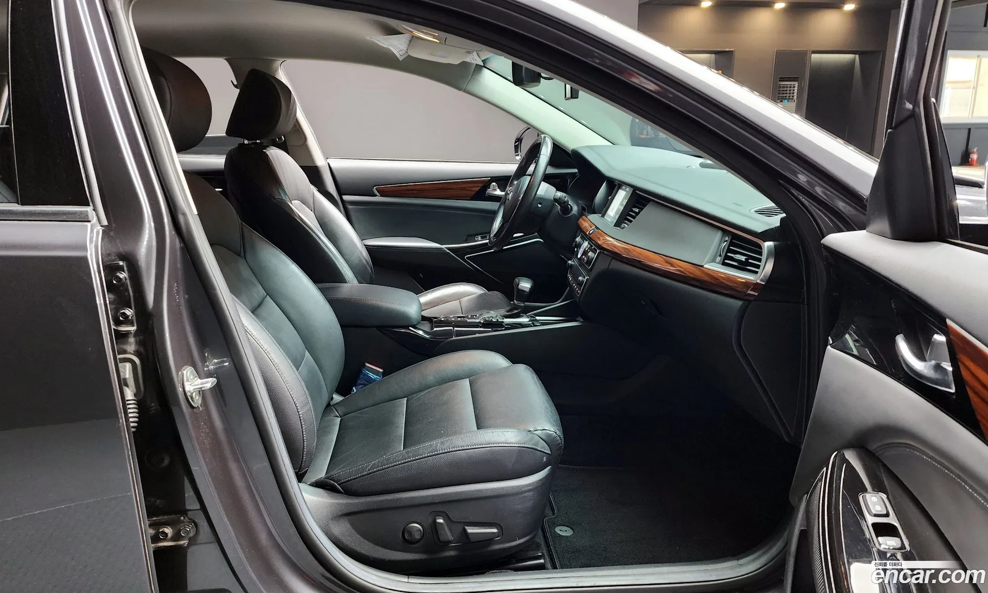 Kia K7 2017 — 8