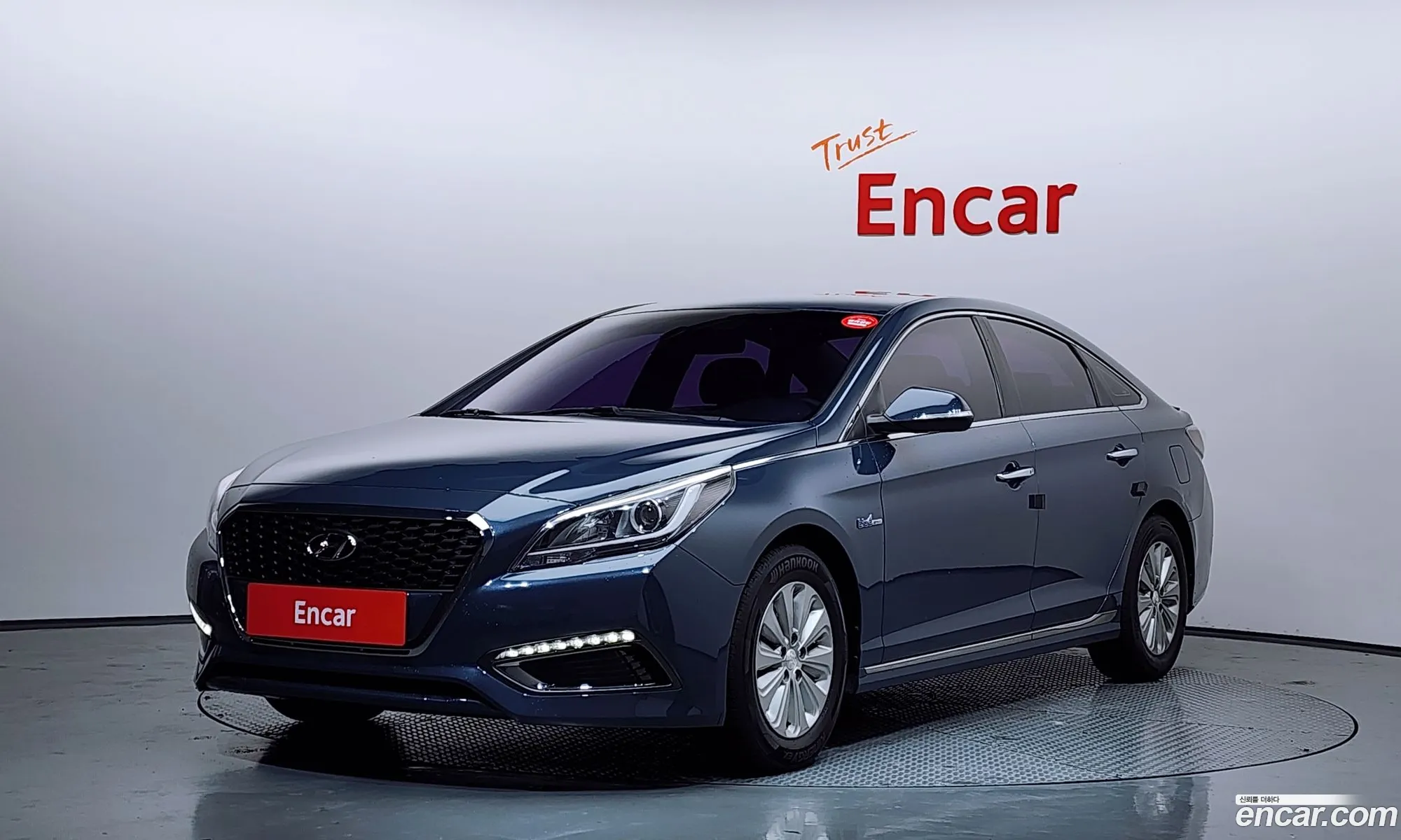 Hyundai LF Sonata Hybrid 2015 — 3