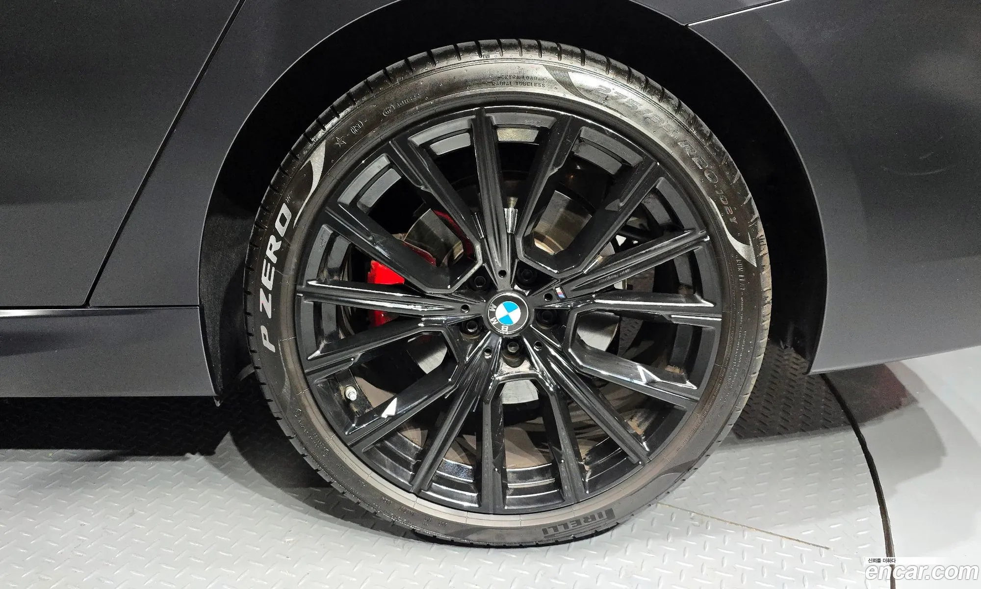 BMW 6 Series GT 2024 — 19