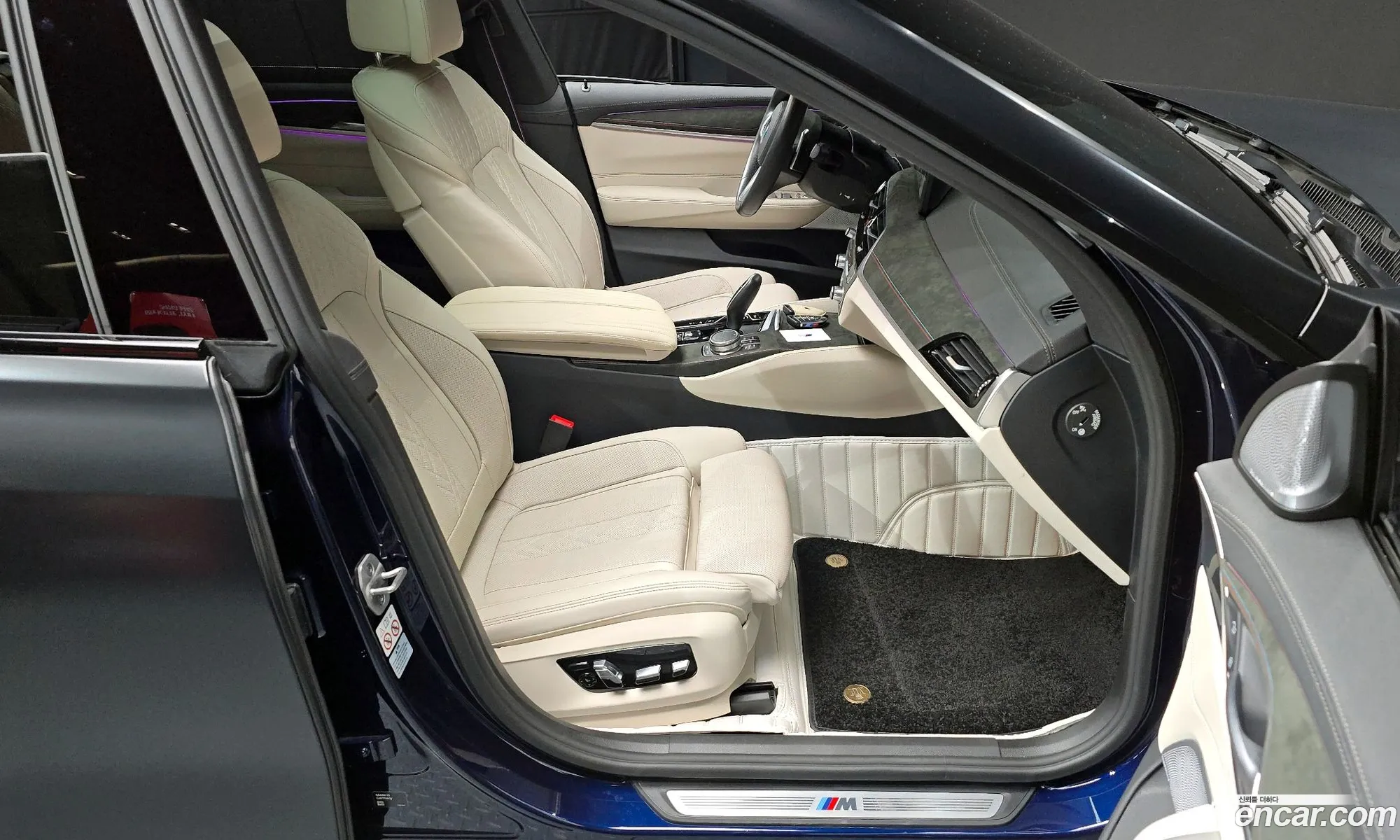 BMW 6 Series GT 2024 — 18