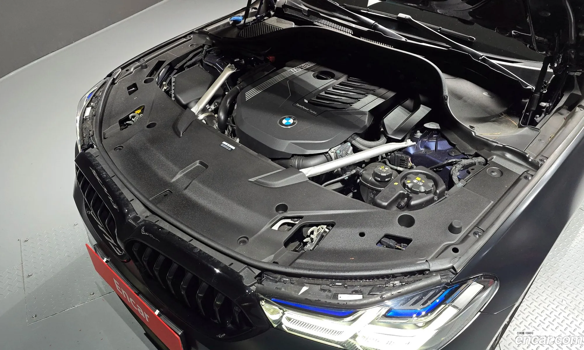 BMW 6 Series GT 2024 — 17