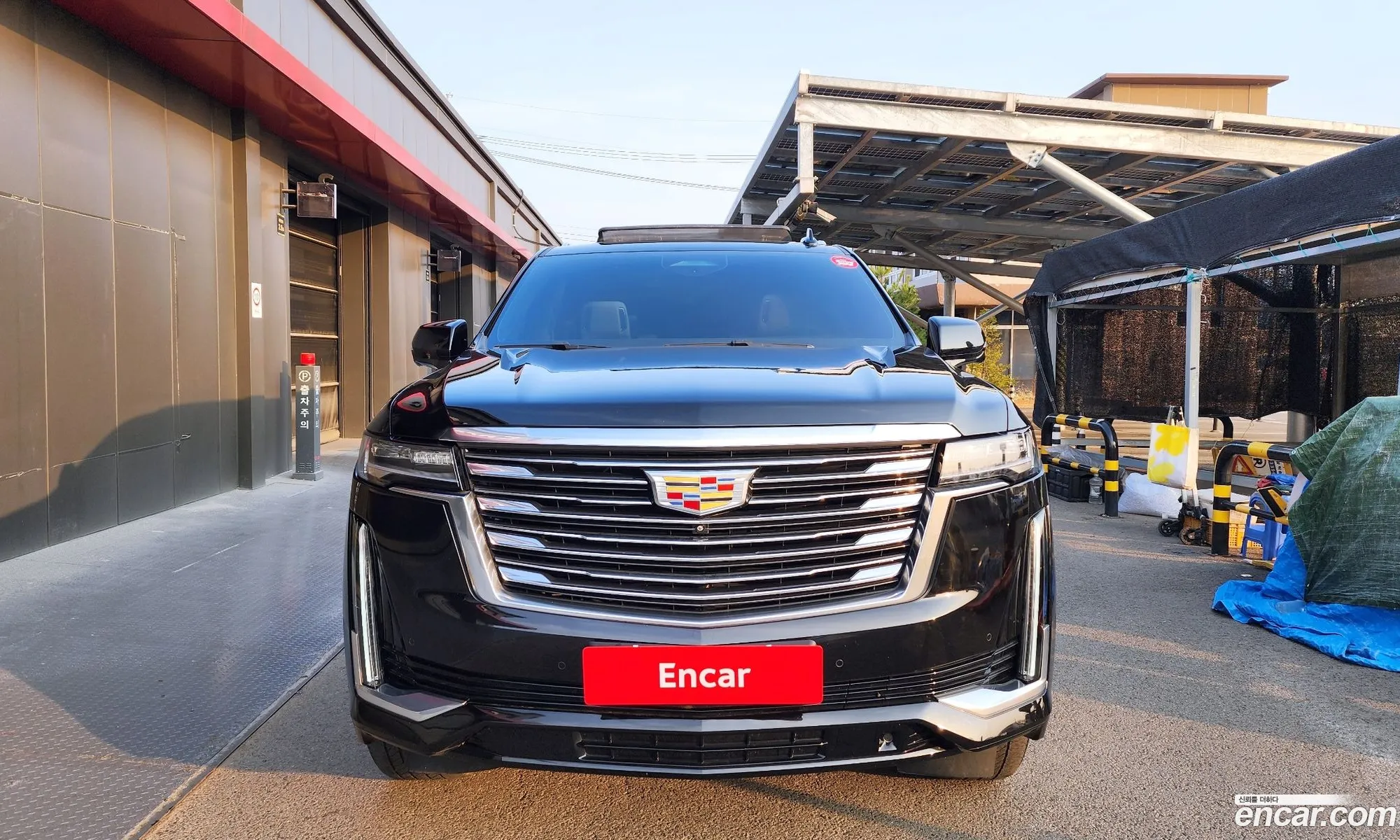 Cadillac Escalade 2022 — 14