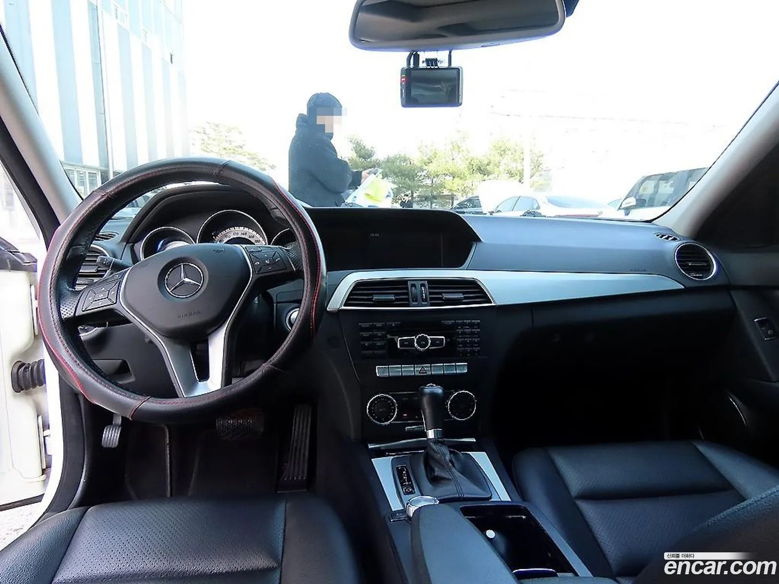 Mercedes-Benz C-Class W204 2012 — 10