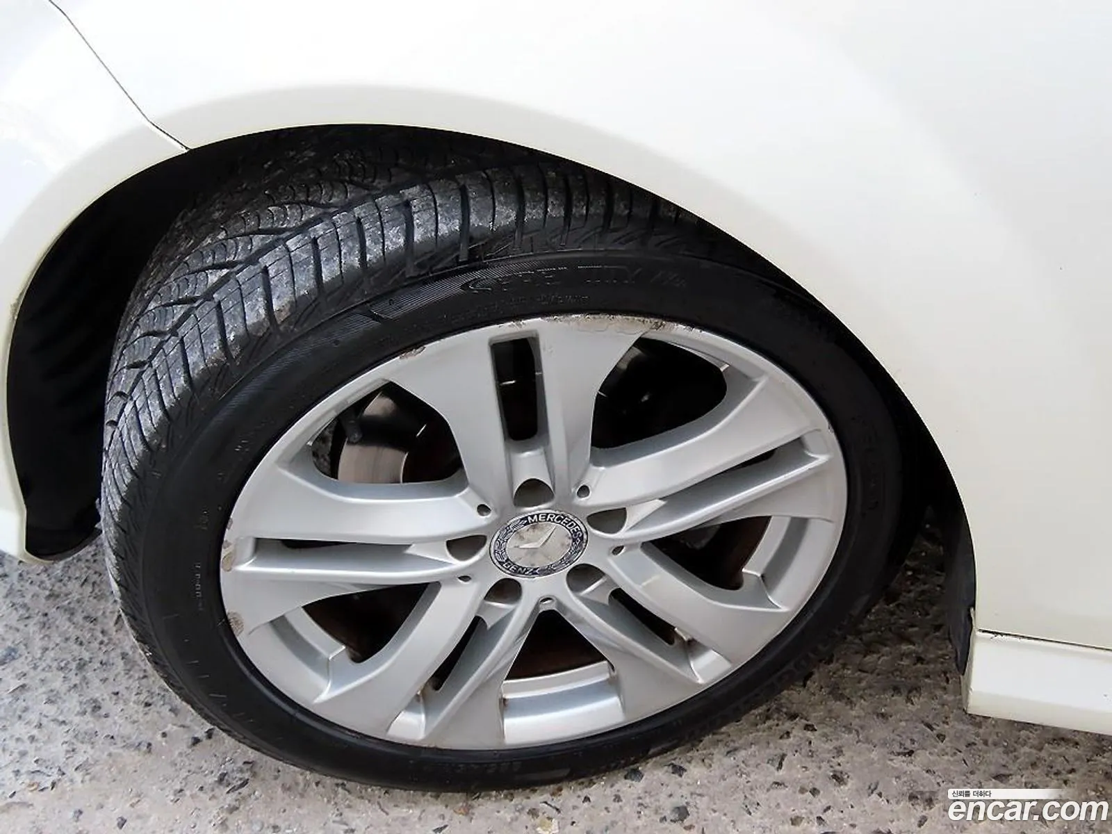 Mercedes-Benz C-Class W204 2012 — 7