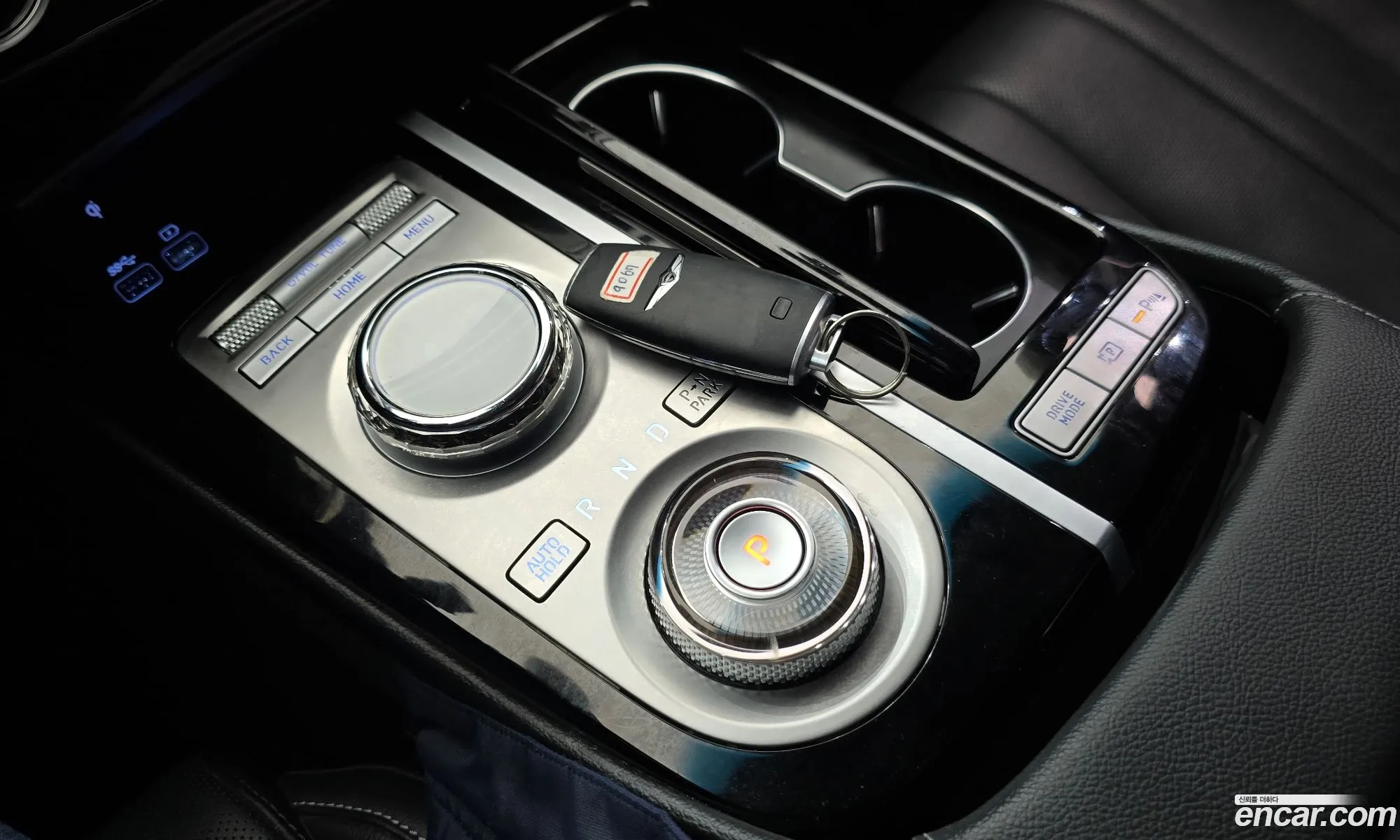 Genesis G80 2023 — 2