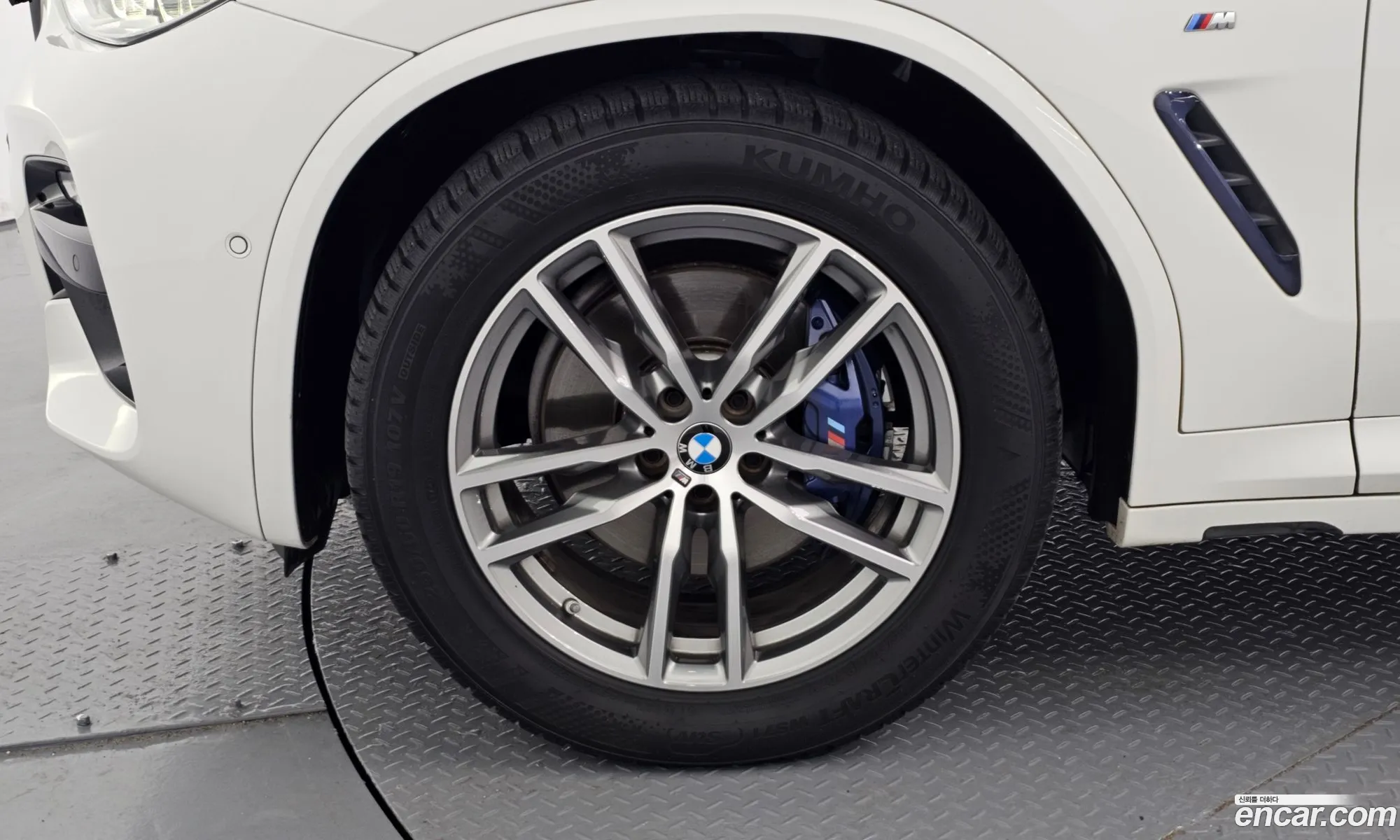 BMW X3 2018 WBATX3103JLB97819 — 17
