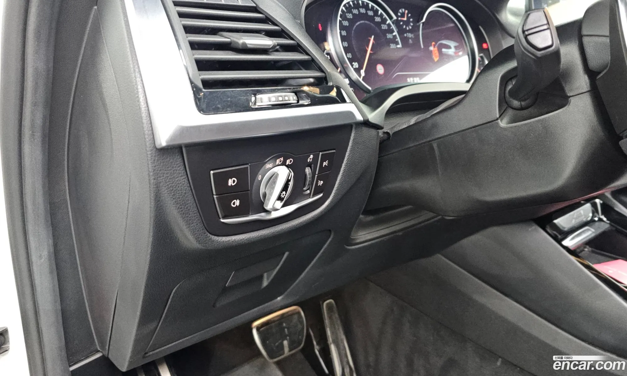 BMW X3 2018 WBATX3103JLB97819 — 4