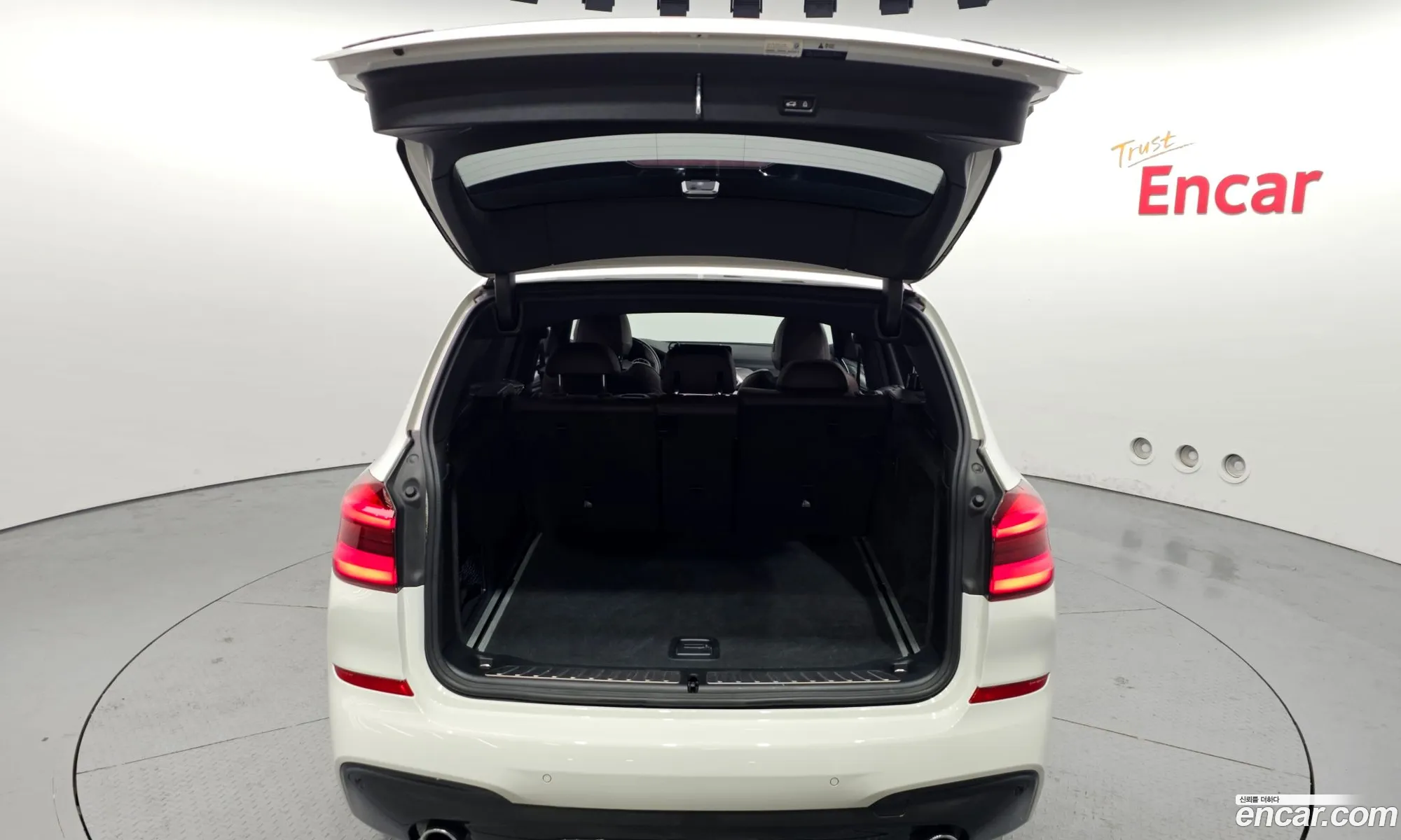 BMW X3 2018 WBATX3103JLB97819 — 18