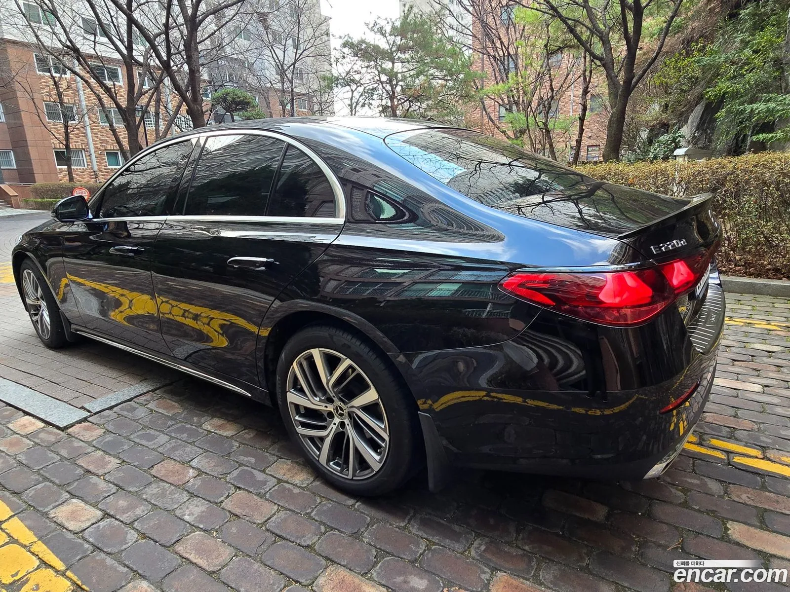 Mercedes-Benz E-Class W214 2024 — 6