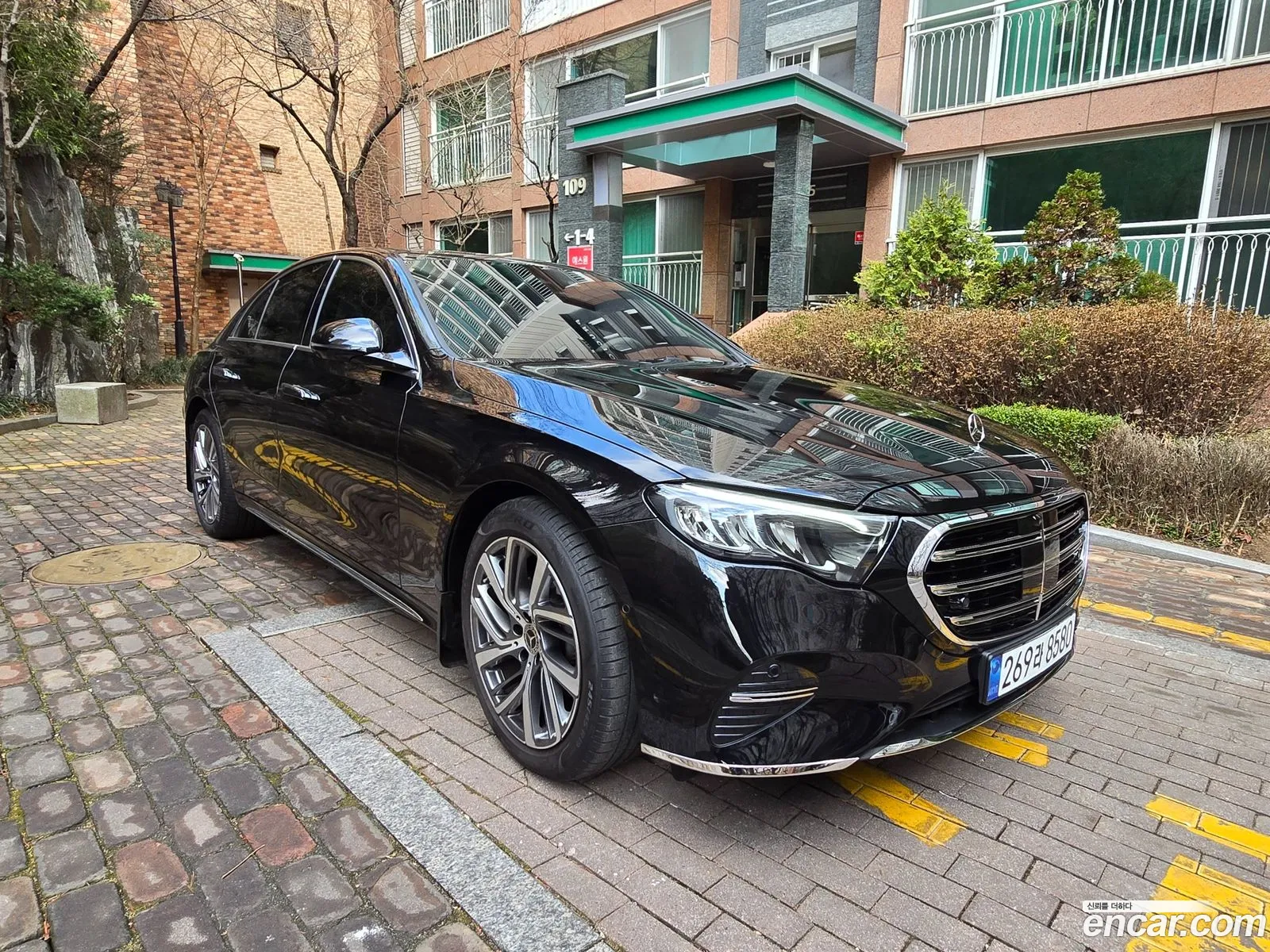 Mercedes-Benz E-Class W214 2024 — 9
