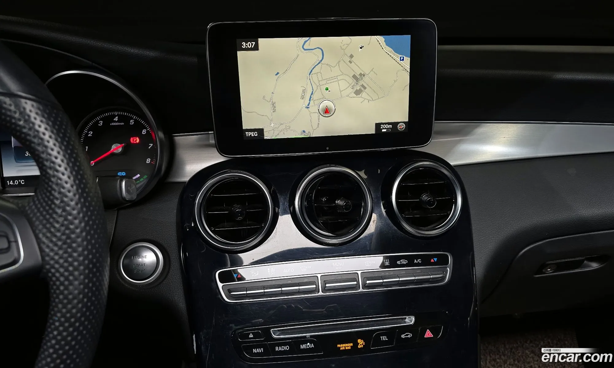 Mercedes-Benz GLC-Class X253 2018 — 17