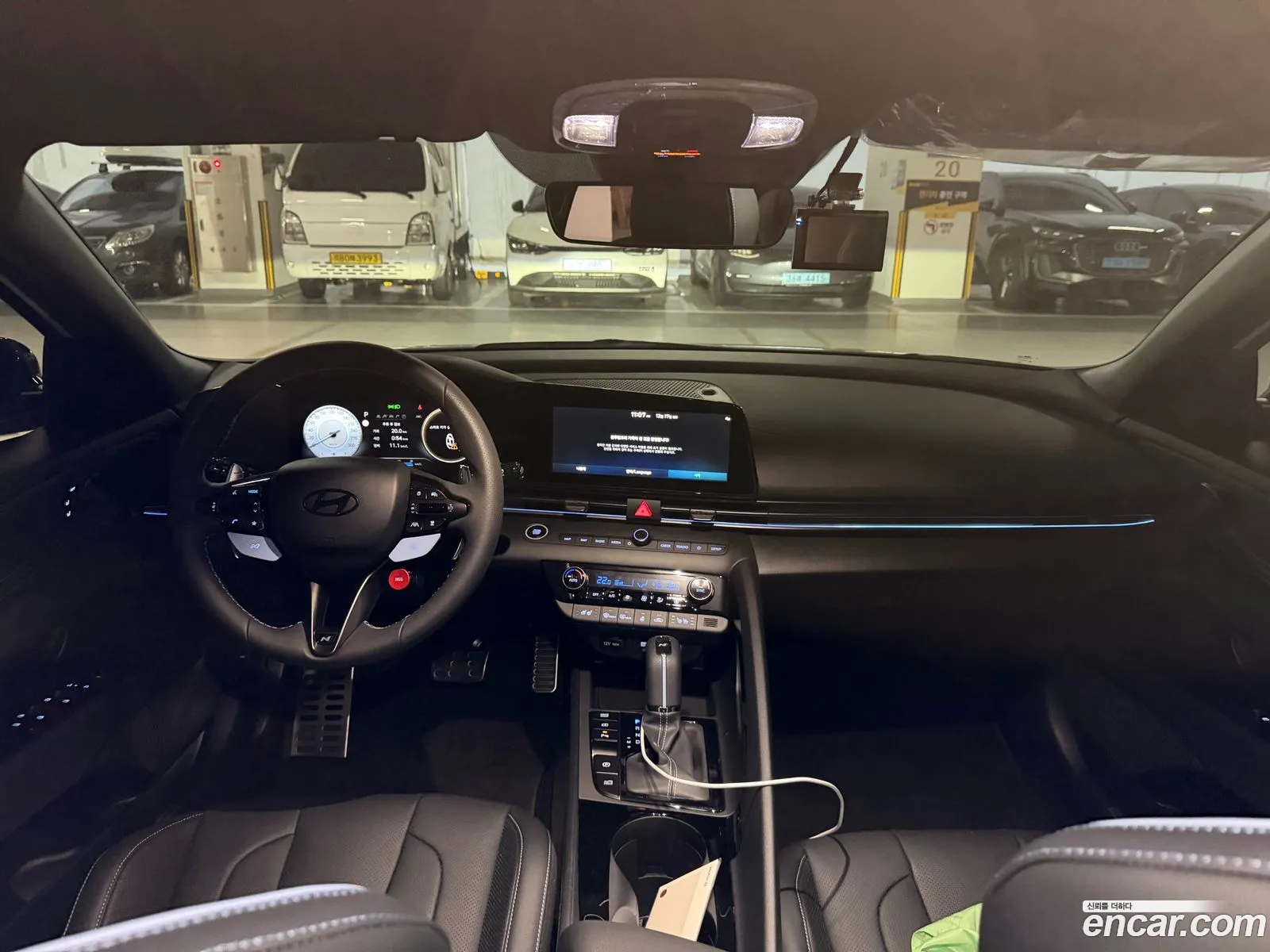 Hyundai Elantra 2025 — 6