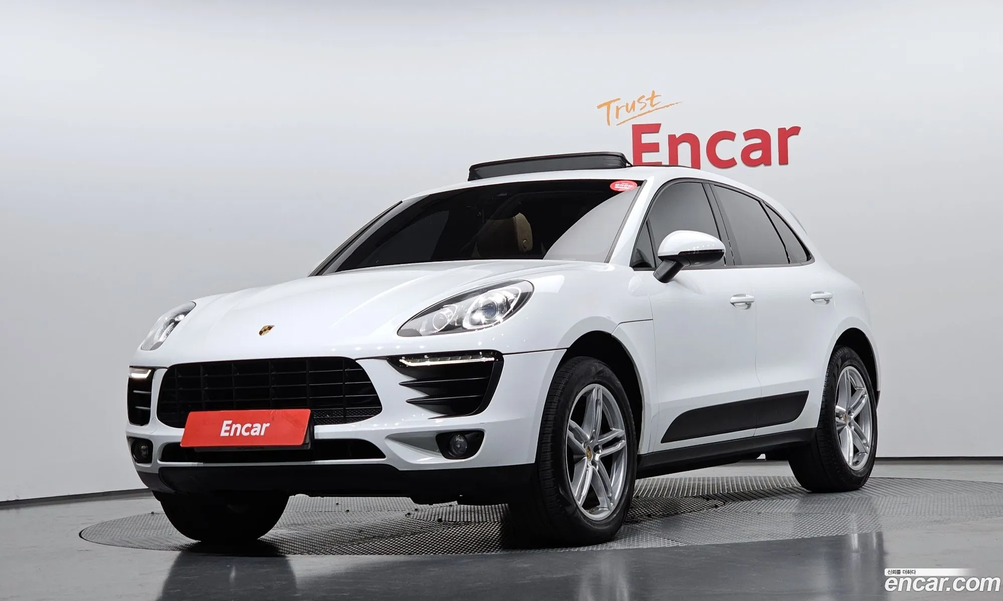 Porsche Macan 2018 WP1AA2959JLB22849 — 14