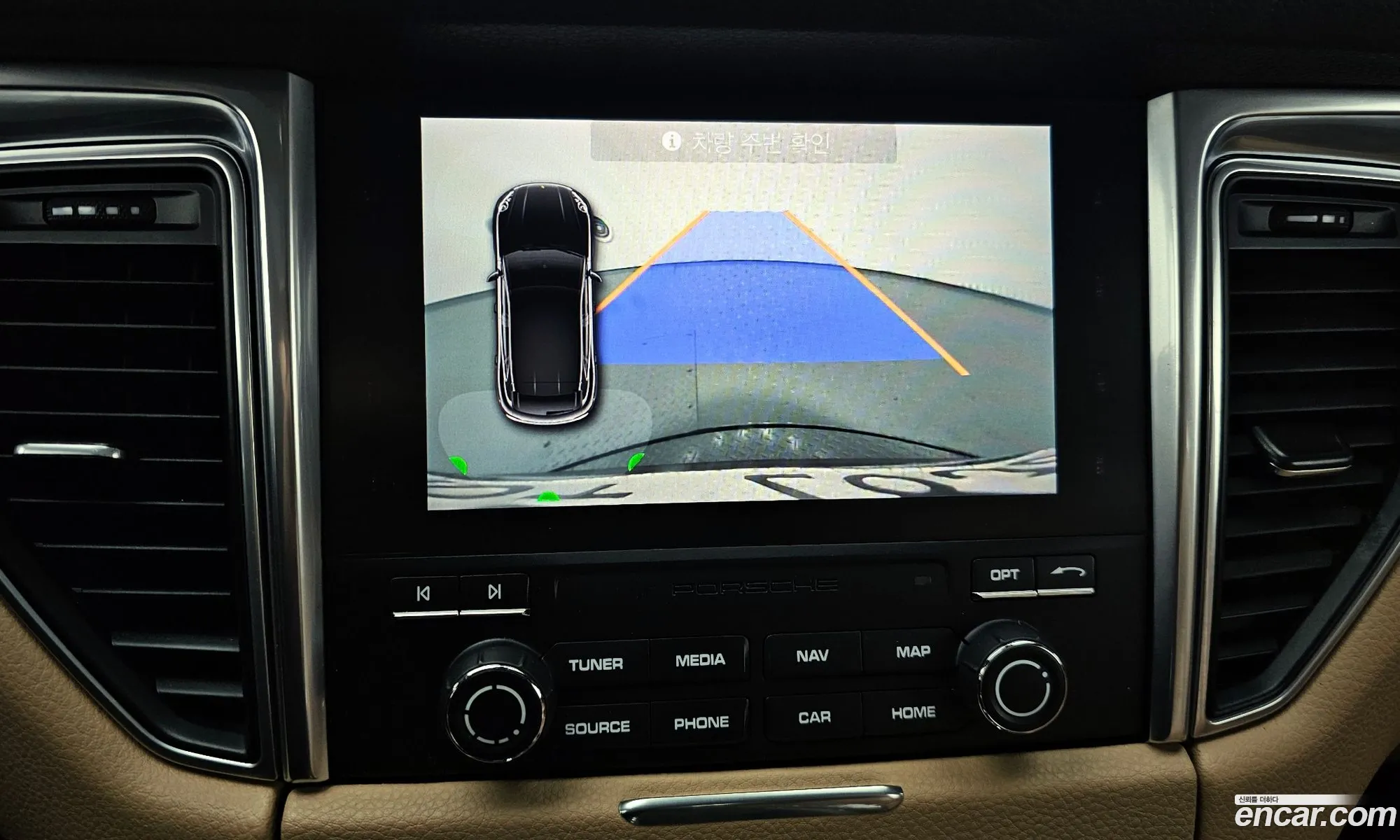 Porsche Macan 2018 WP1AA2959JLB22849 — 11