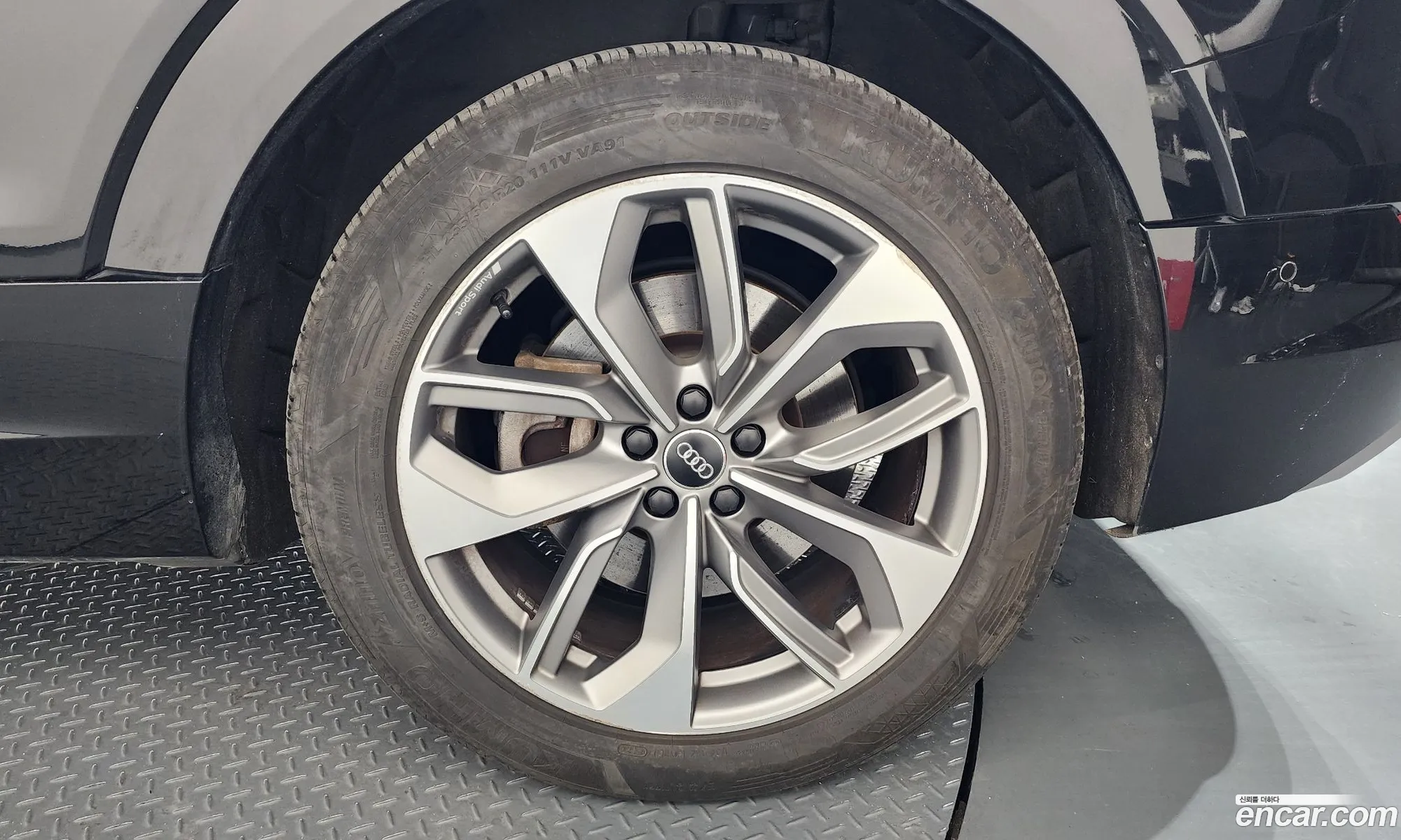 Audi e-tron 2020 WAUZZZGE3LB031431 — 7