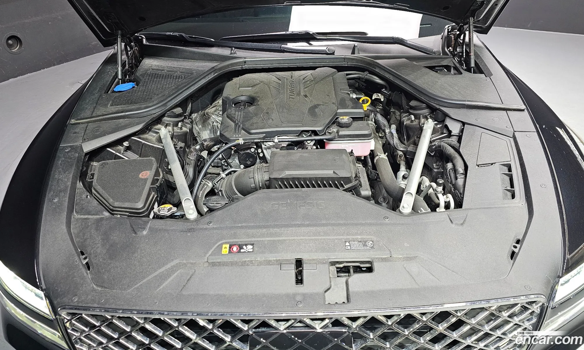 Genesis G80 2023 — 10