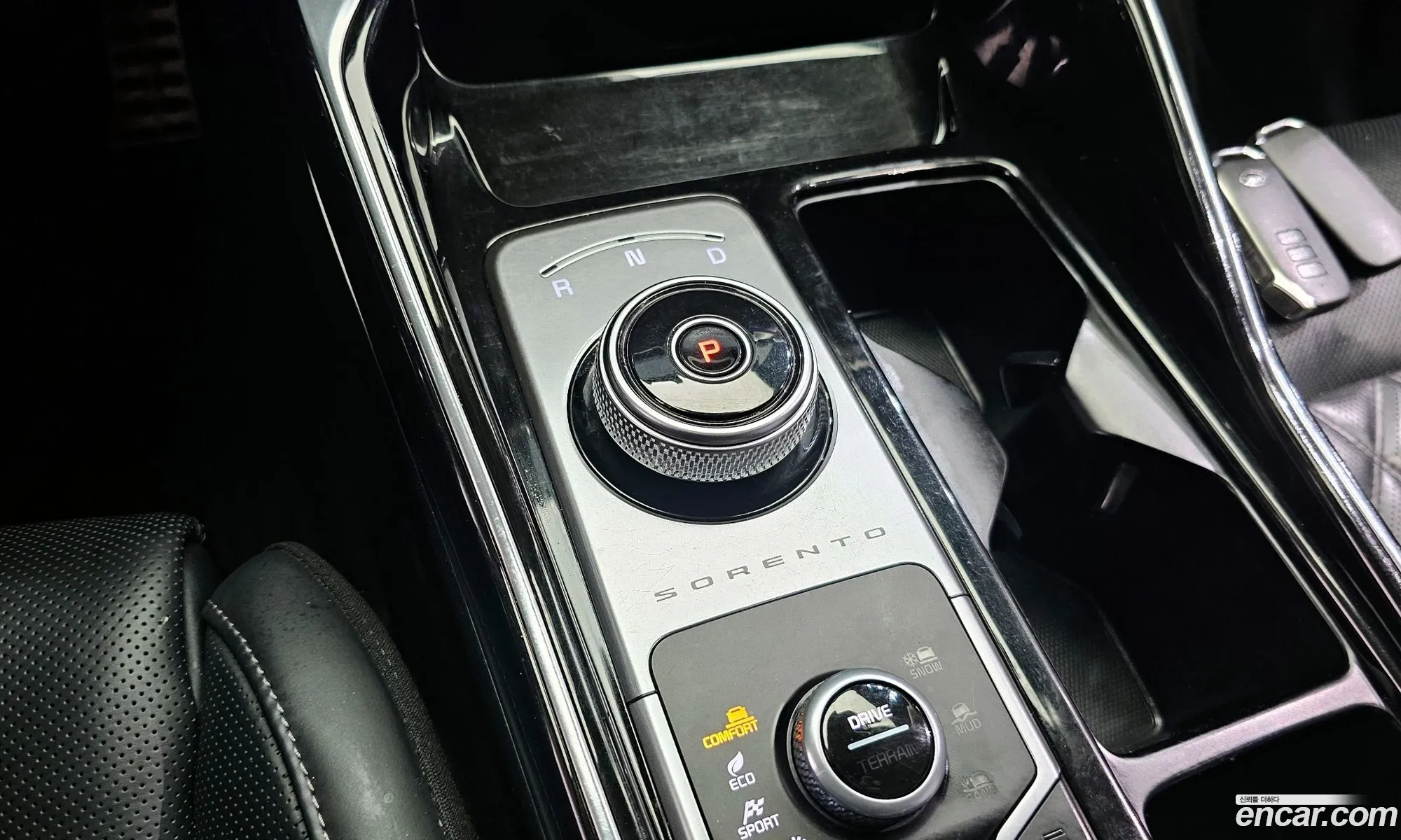Kia Sorento 2020 KNARK81BHMA006553 — 13