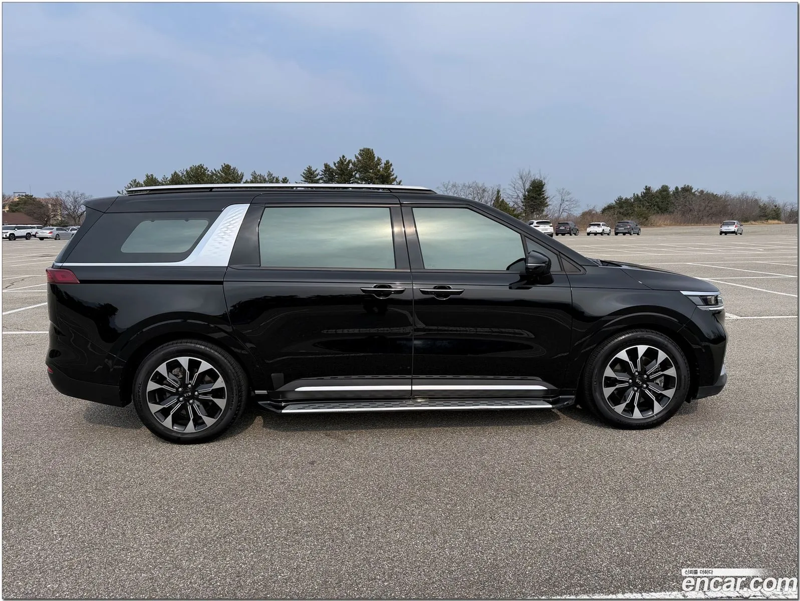 Kia Carnival 2020 — 18