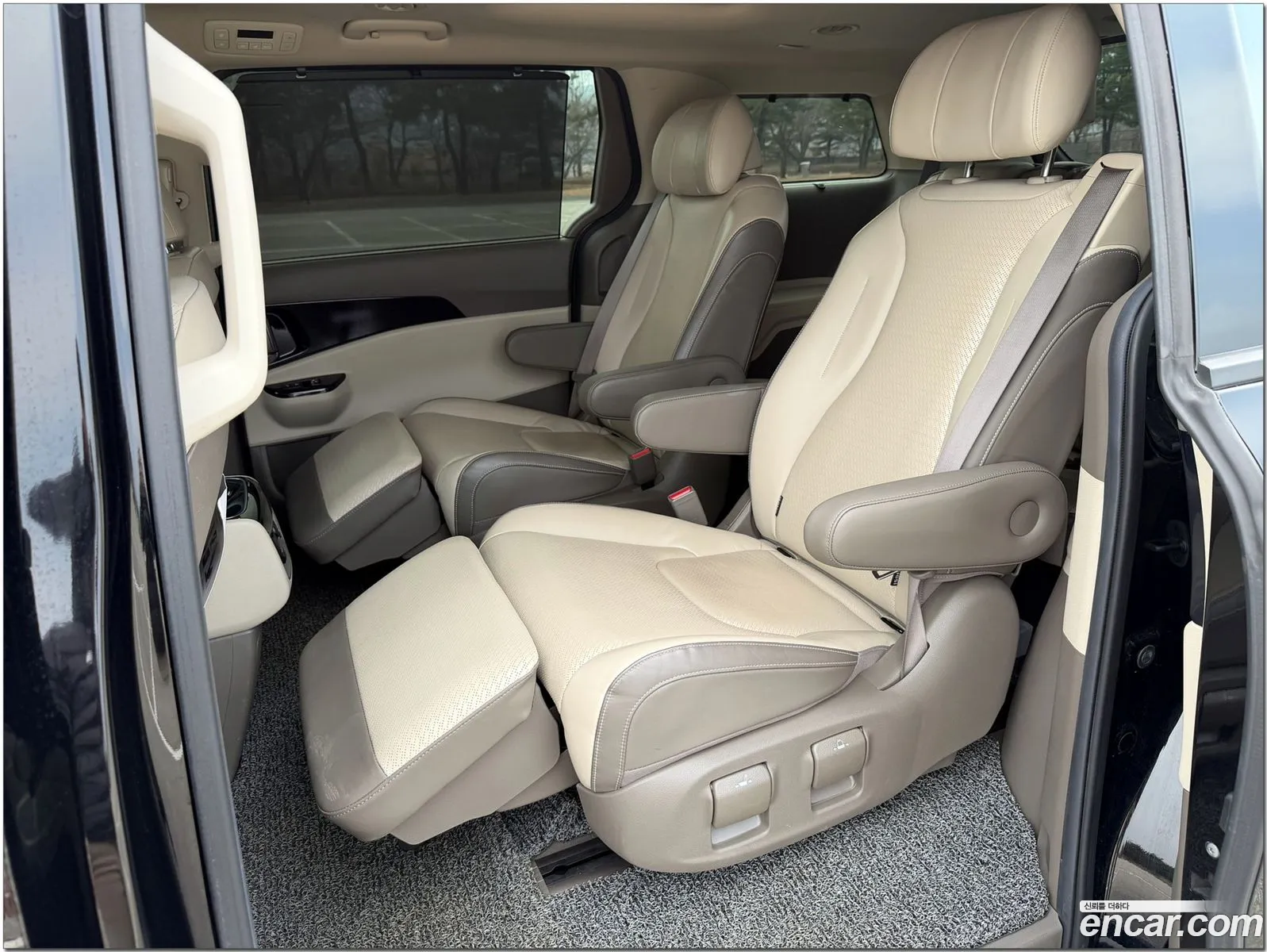 Kia Carnival 2020 — 2