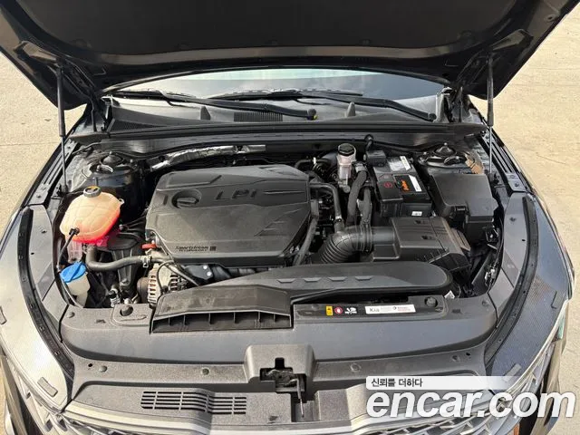 Kia K5 2022 — 16