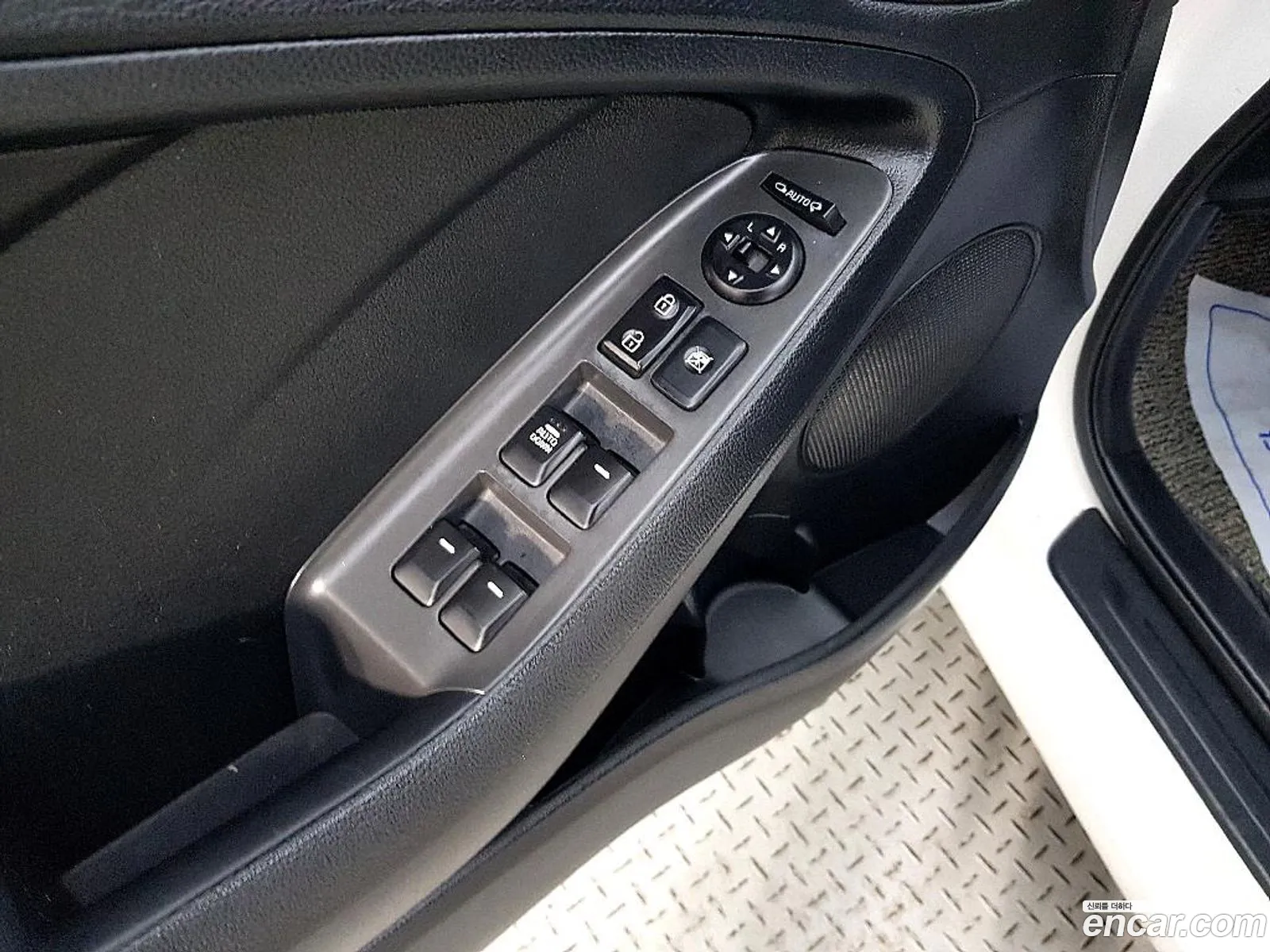 Kia K3 2017 — 6