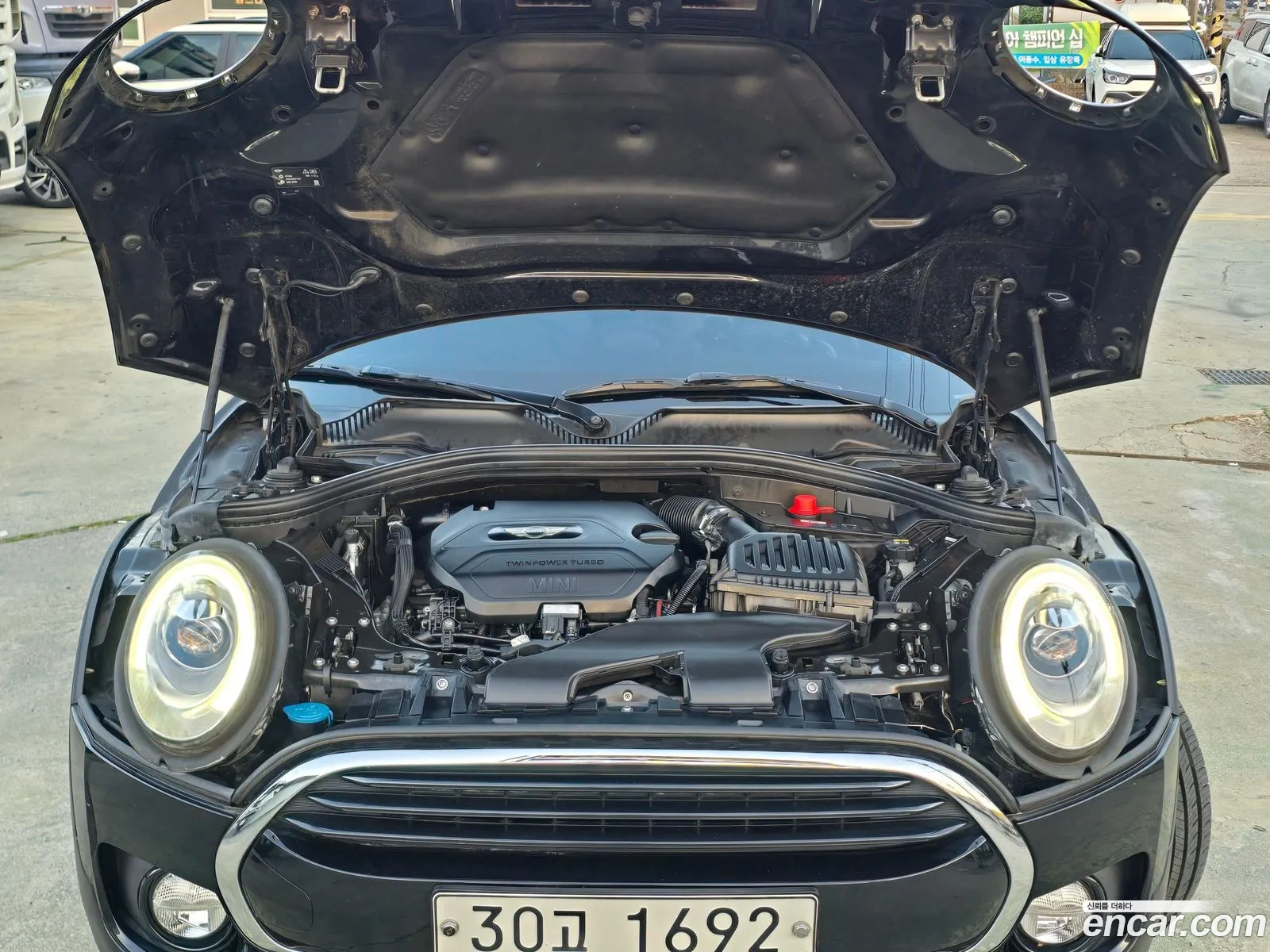 Mini Cooper D Clubman 2018 — 12
