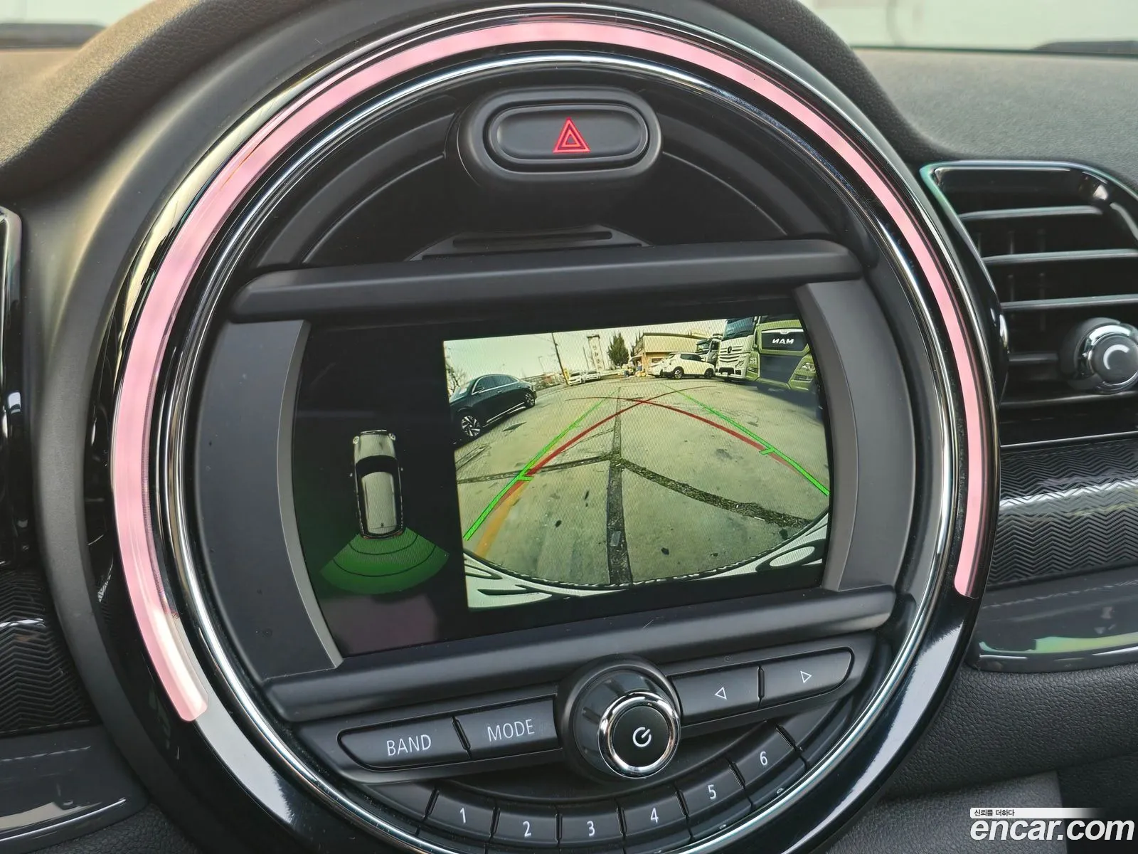 Mini Cooper D Clubman 2018 — 16
