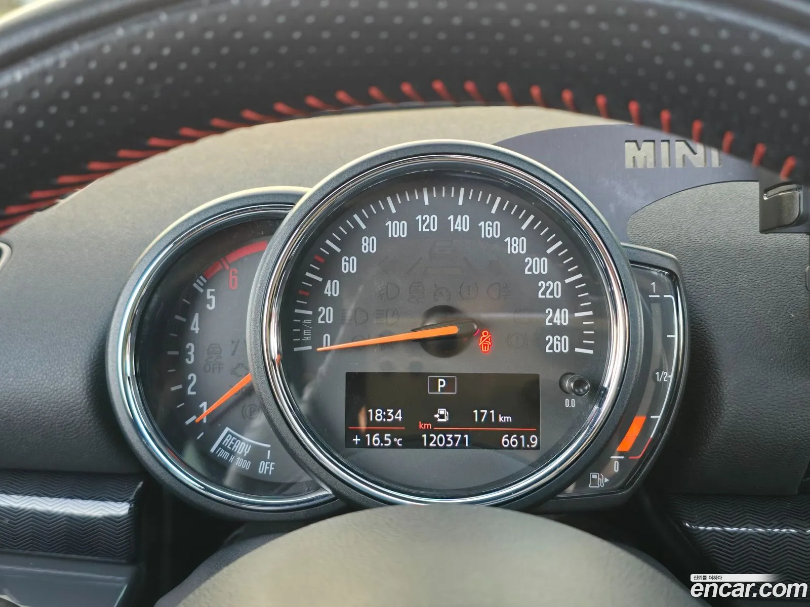 Mini Cooper D Clubman 2018 — 10
