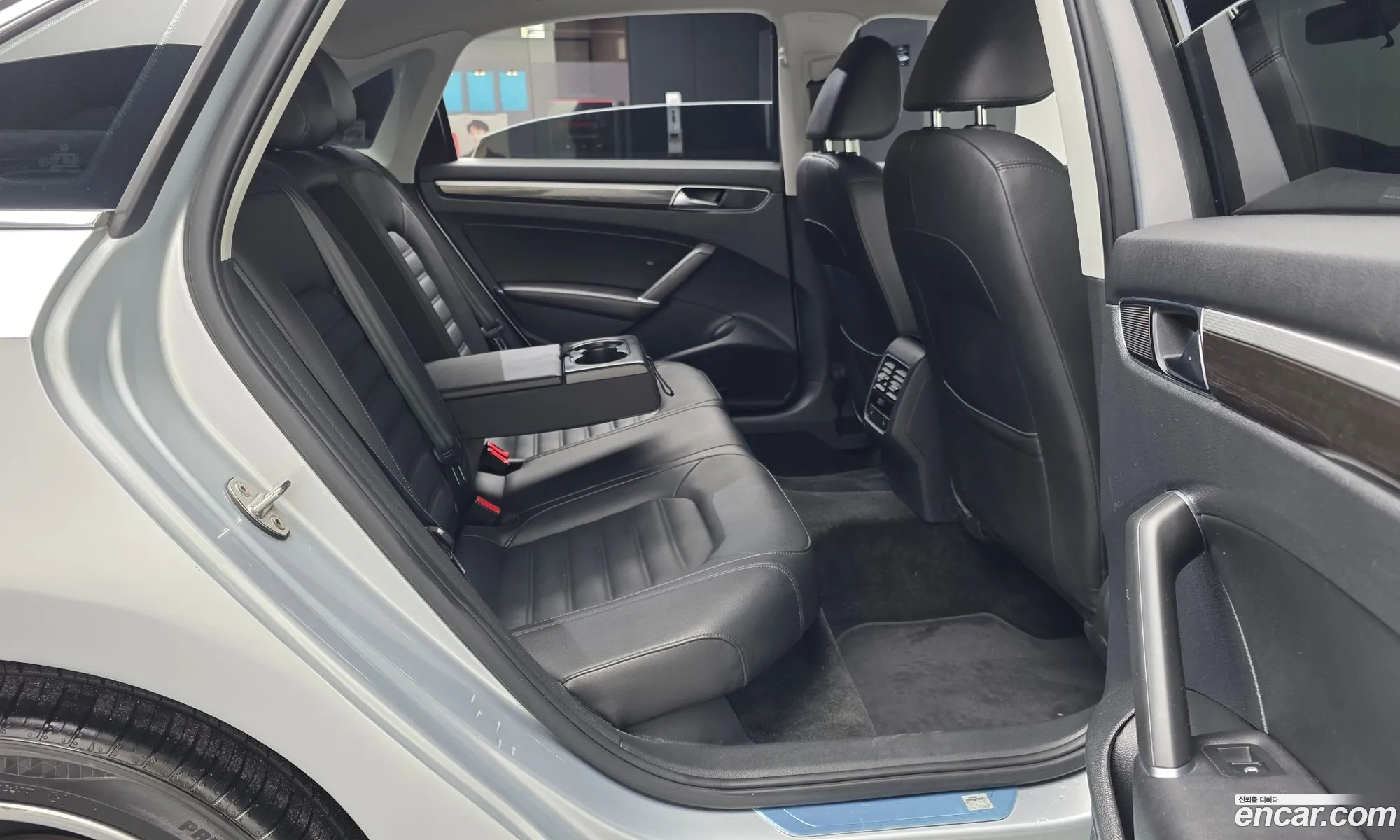 Volkswagen Passat 2018 — 8