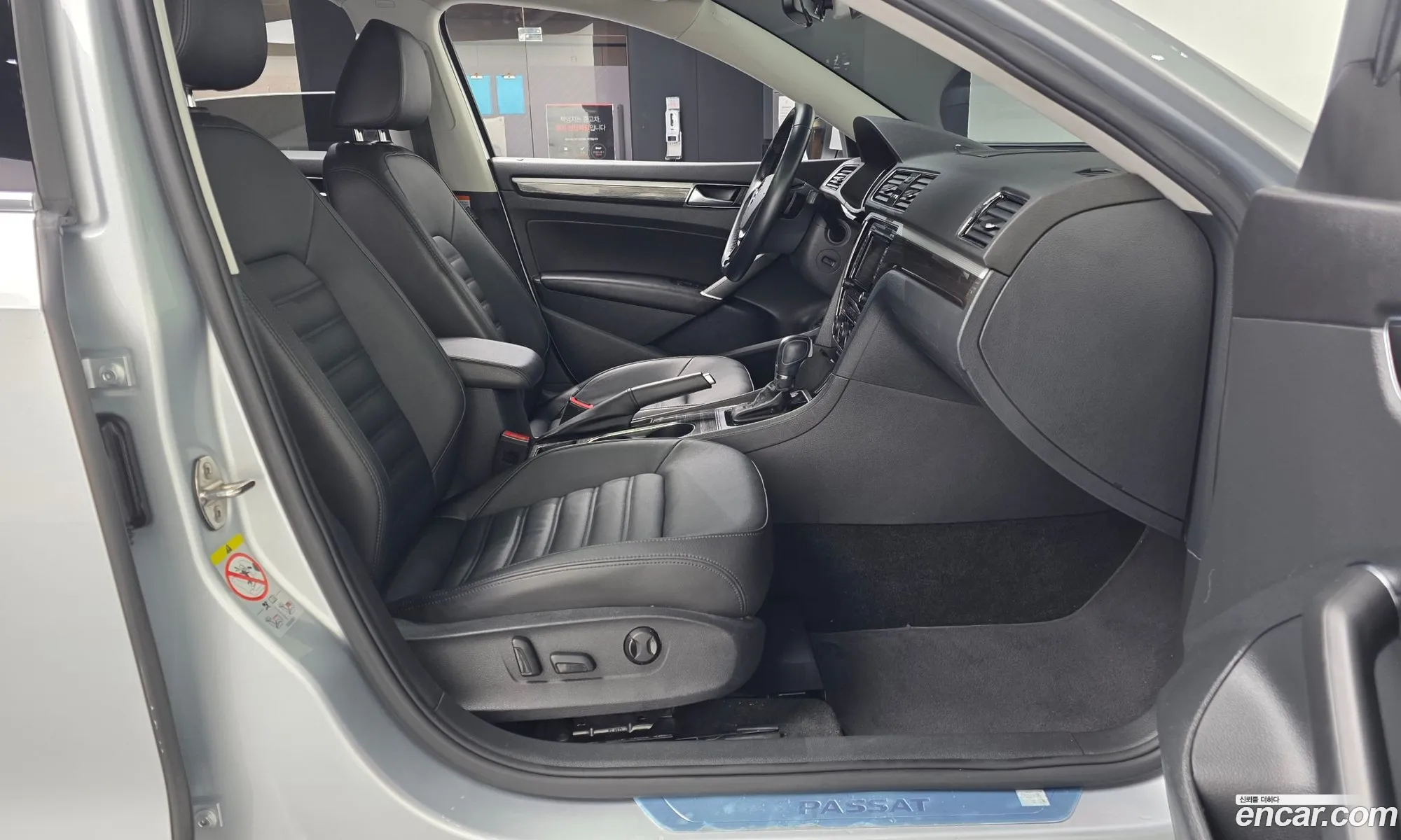 Volkswagen Passat 2018 — 15