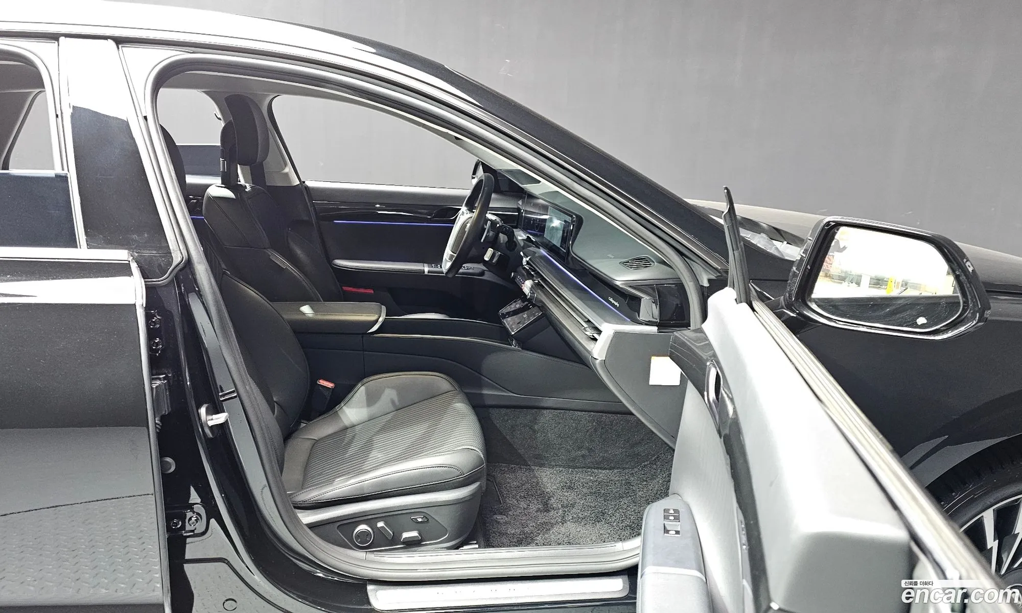 Hyundai Grandeur Hybrid 2023 — 12