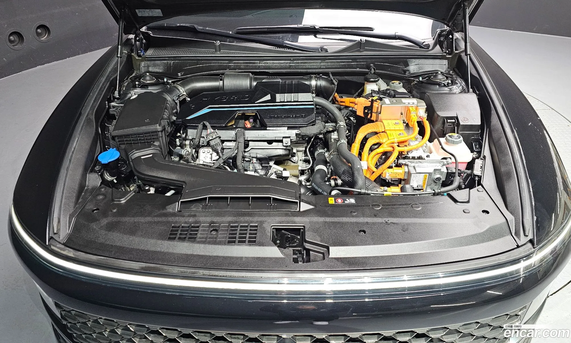 Hyundai Grandeur Hybrid 2023 — 13
