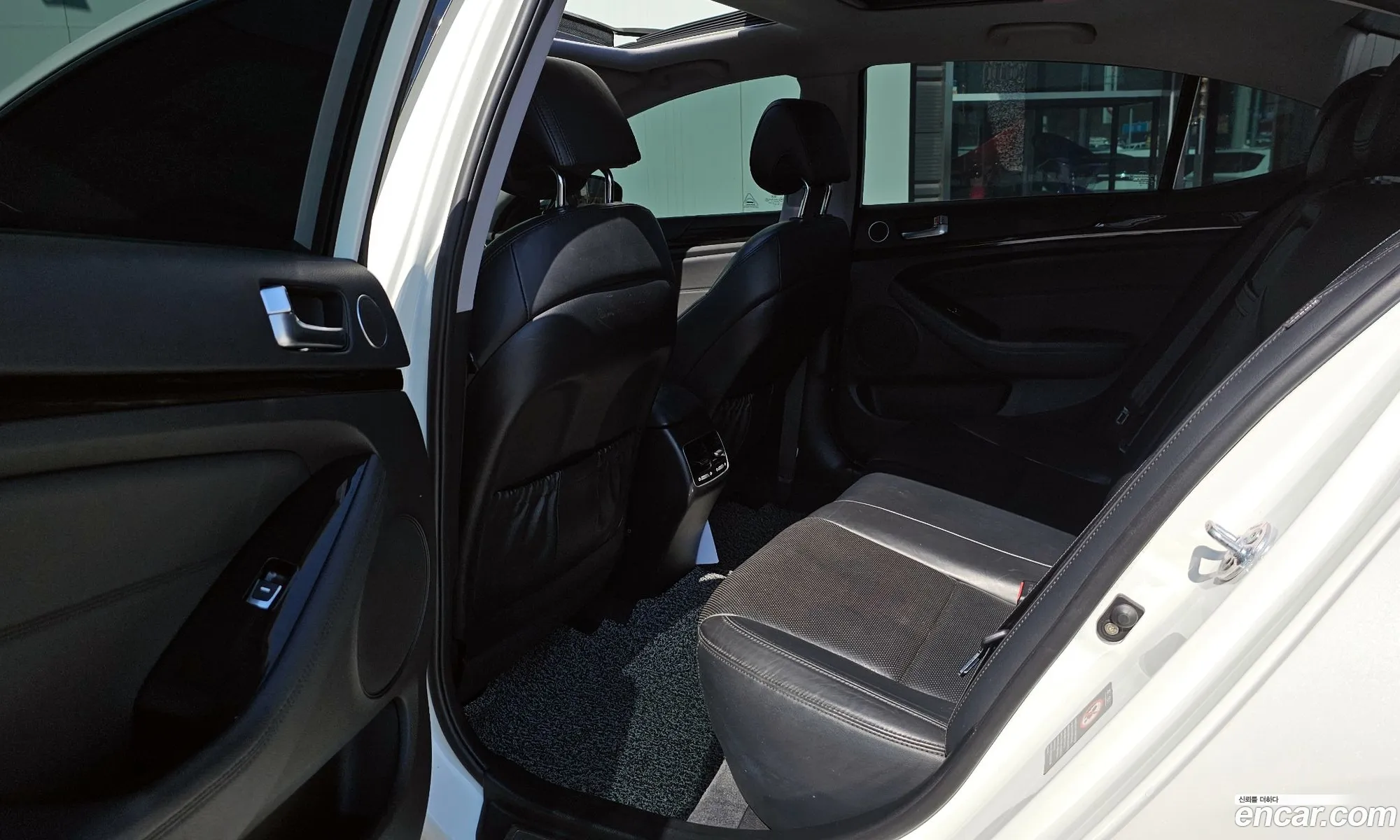 Kia K7 2013 — 16