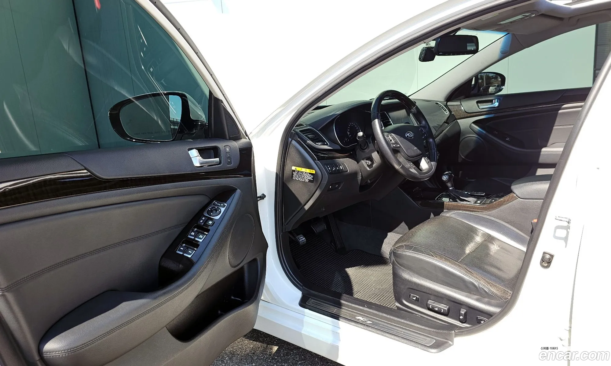 Kia K7 2013 — 14