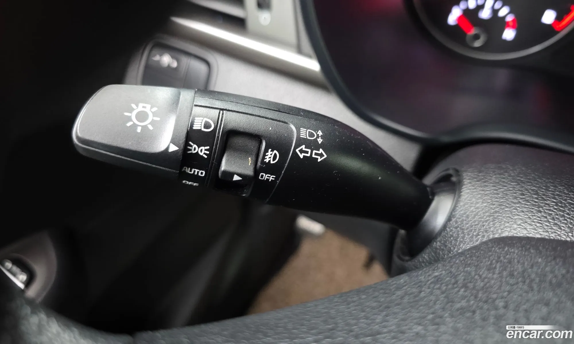 Kia K5 2018 — 16
