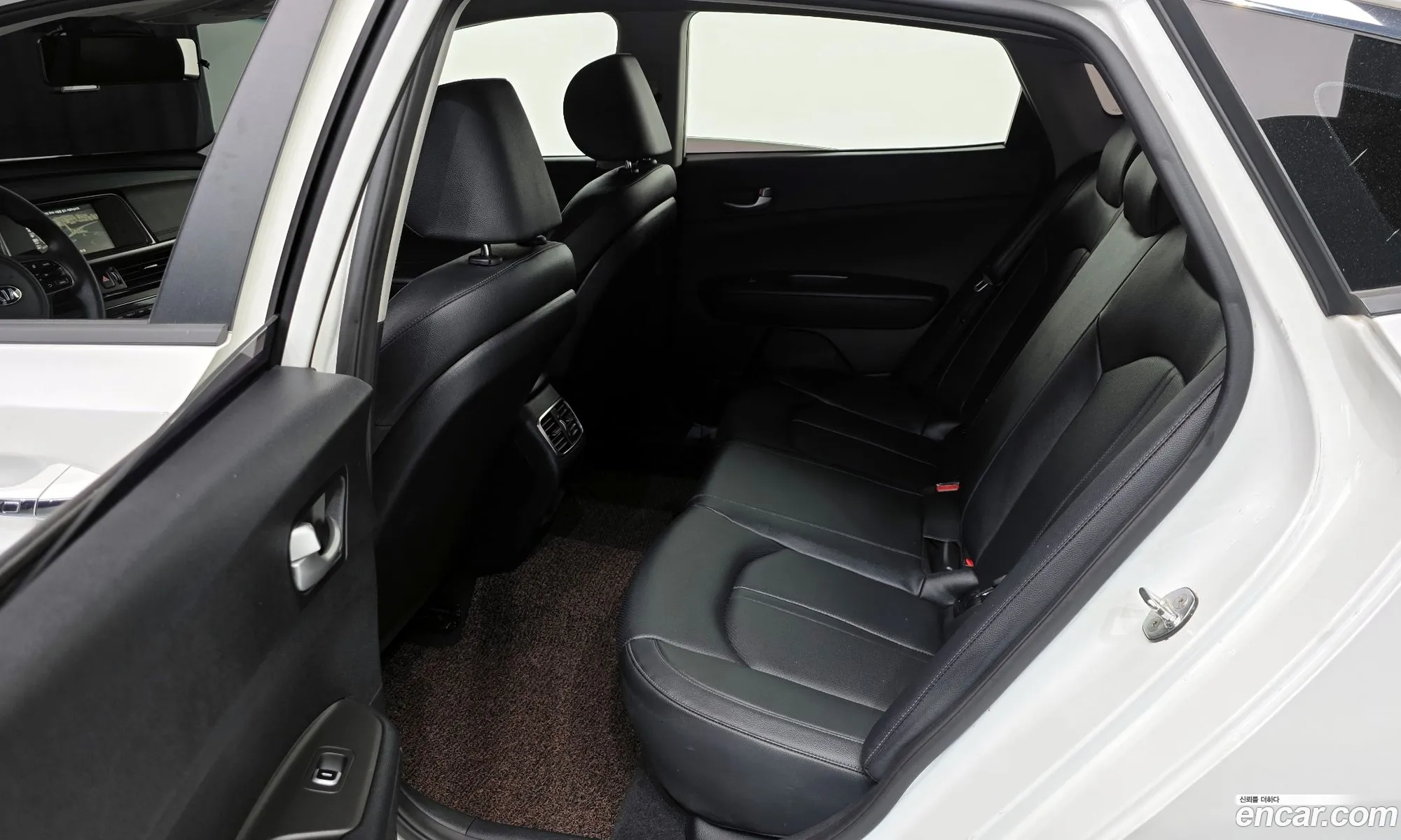 Kia K5 2018 — 11