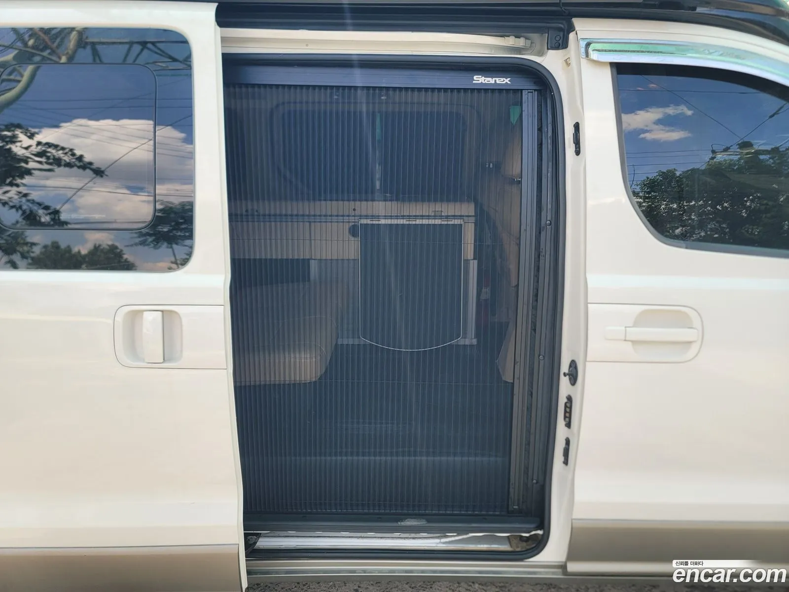 Hyundai Grand Starex 2019 — 14