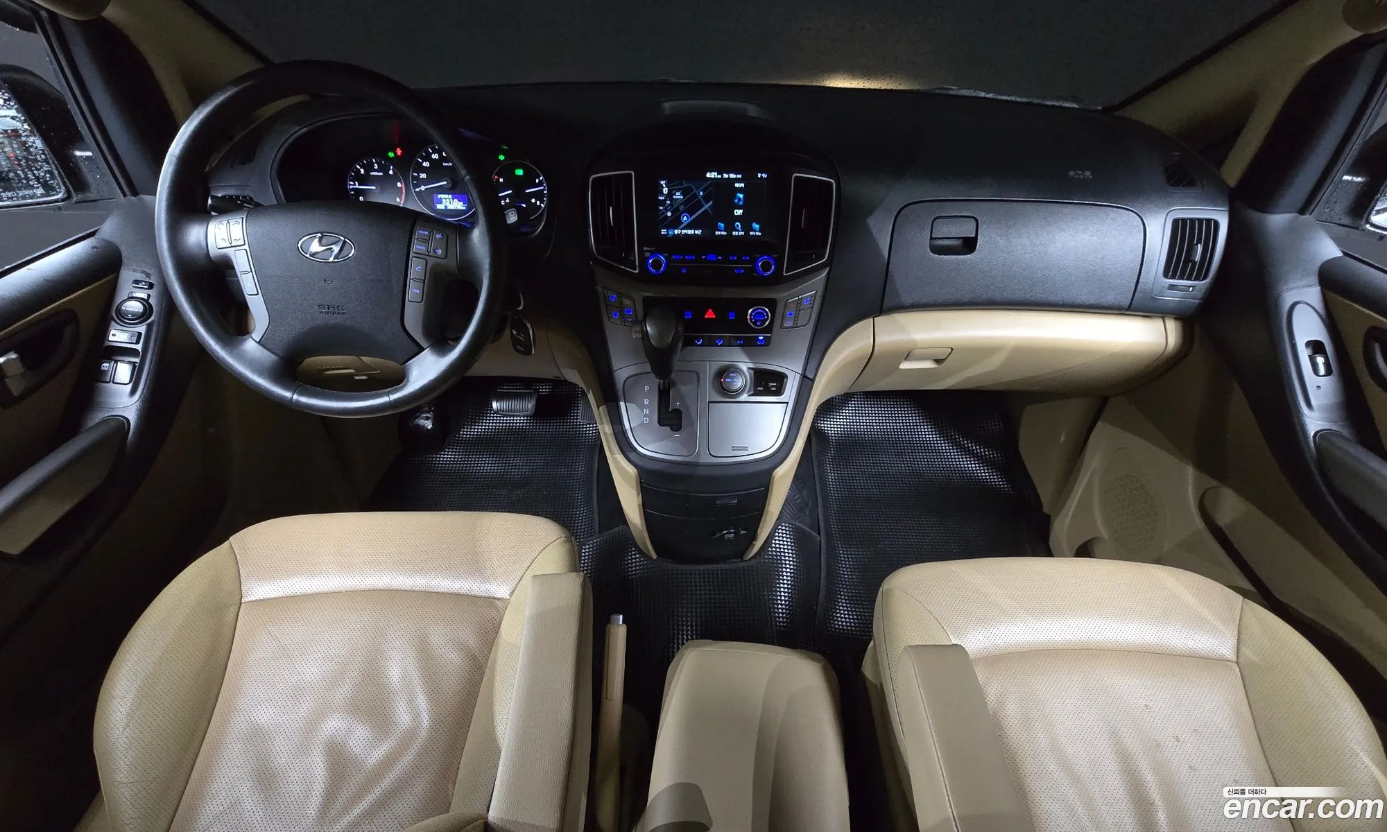 Hyundai Grand Starex 2019 — 18