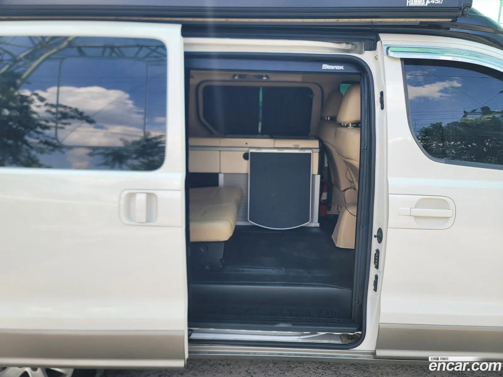 Hyundai Grand Starex 2019 — 10