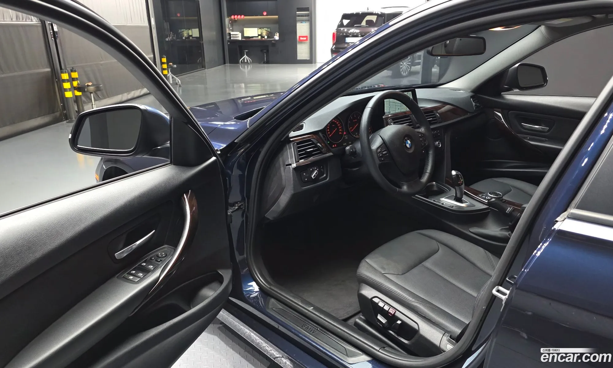 BMW 3 Series 2014 WBA3D3104EF895009 — 11