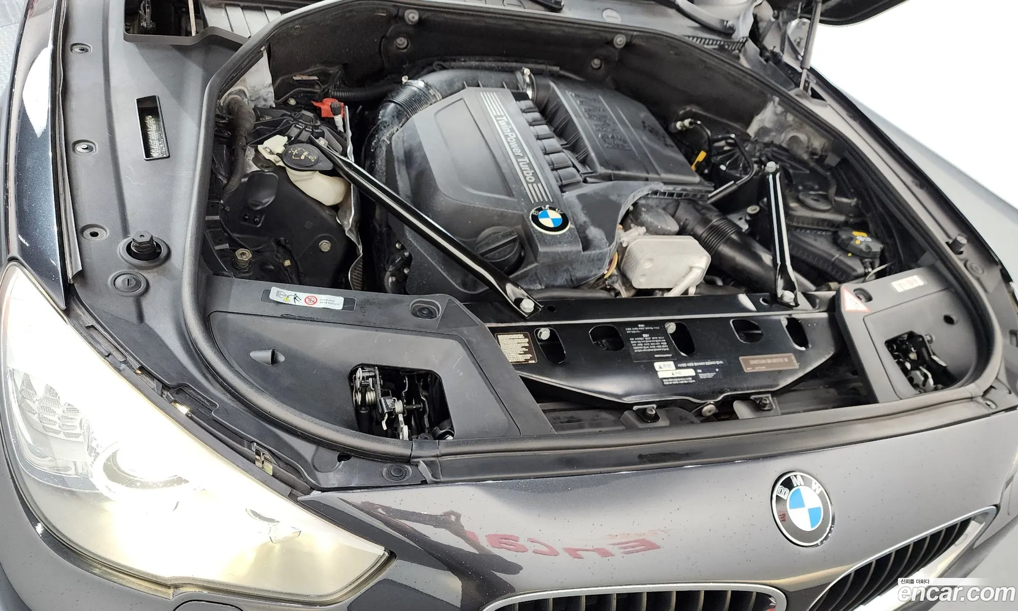 BMW 5 Series GT 2011 WBASP2106BC351752 — 5