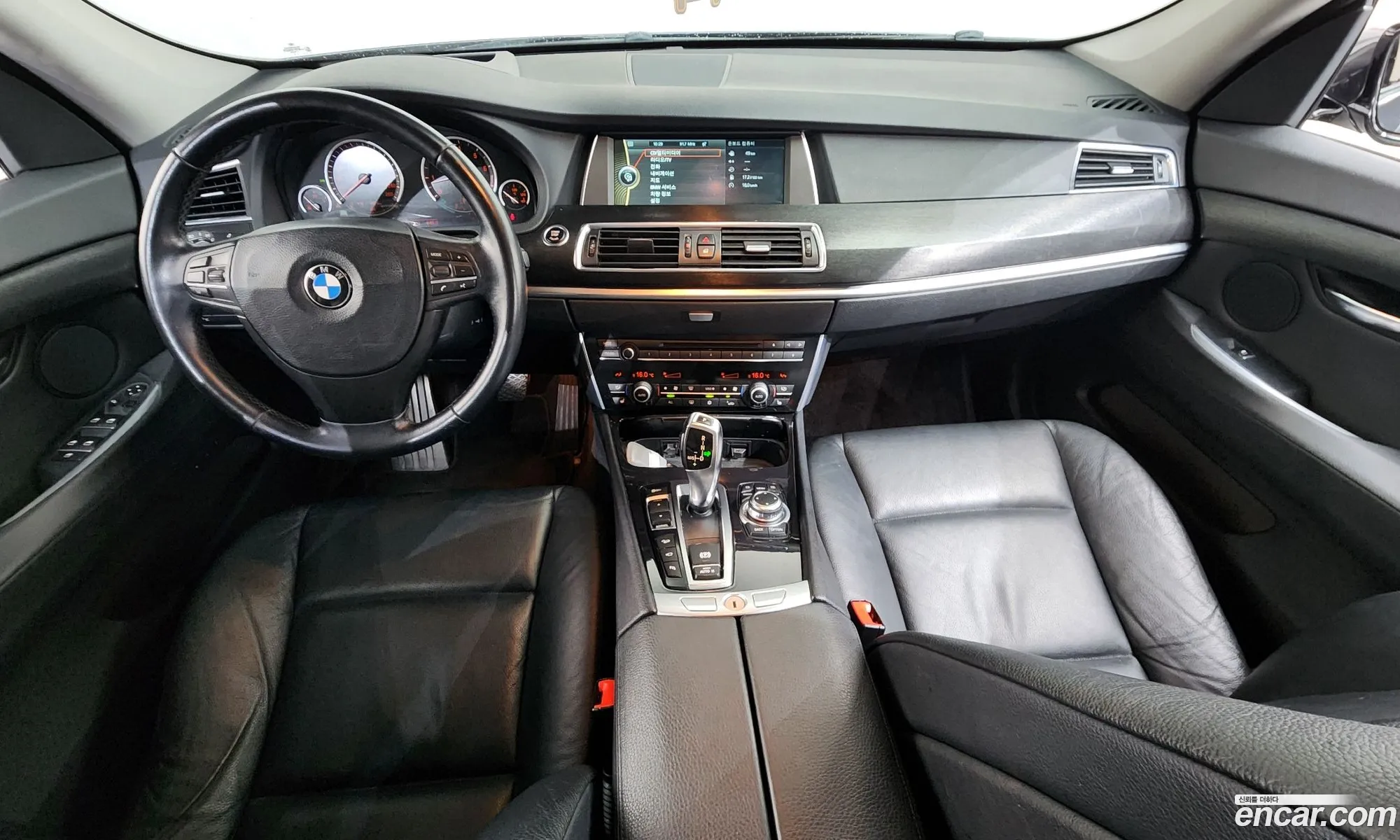 BMW 5 Series GT 2011 WBASP2106BC351752 — 12