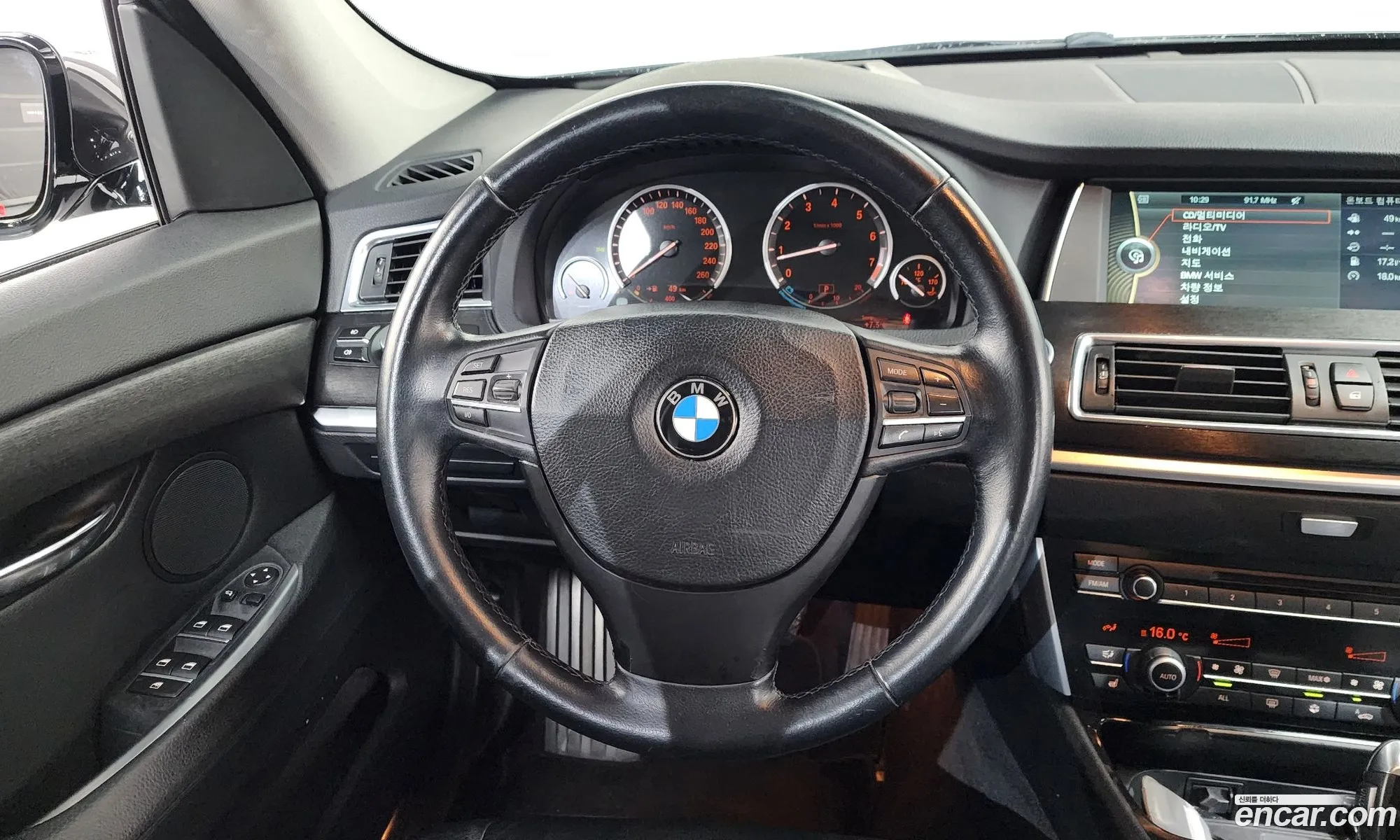 BMW 5 Series GT 2011 WBASP2106BC351752 — 13