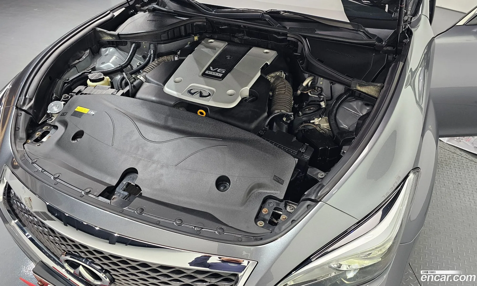 Infiniti Q70 2017 JNKBY11E8HM600074 — 4