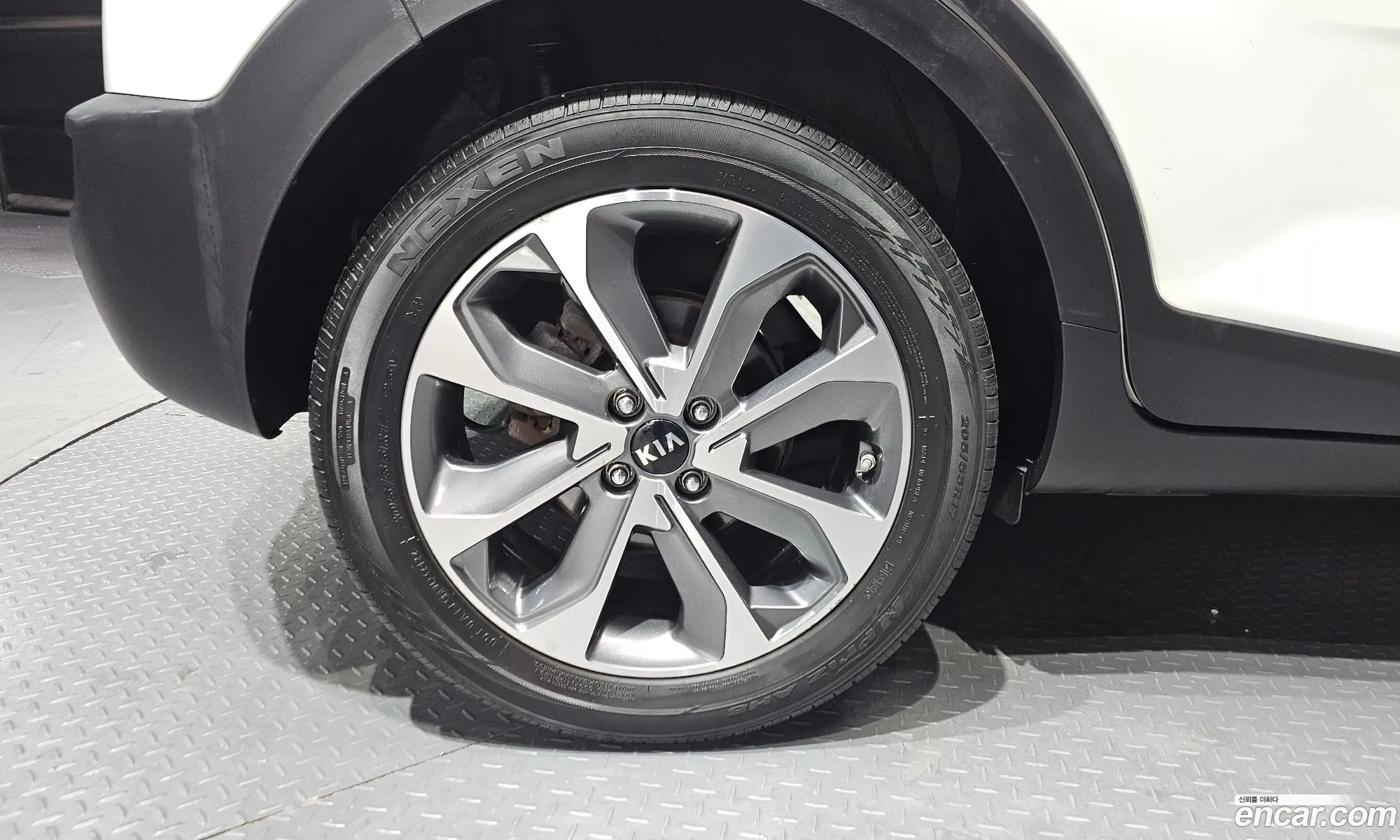Kia Stonic 2019 — 2
