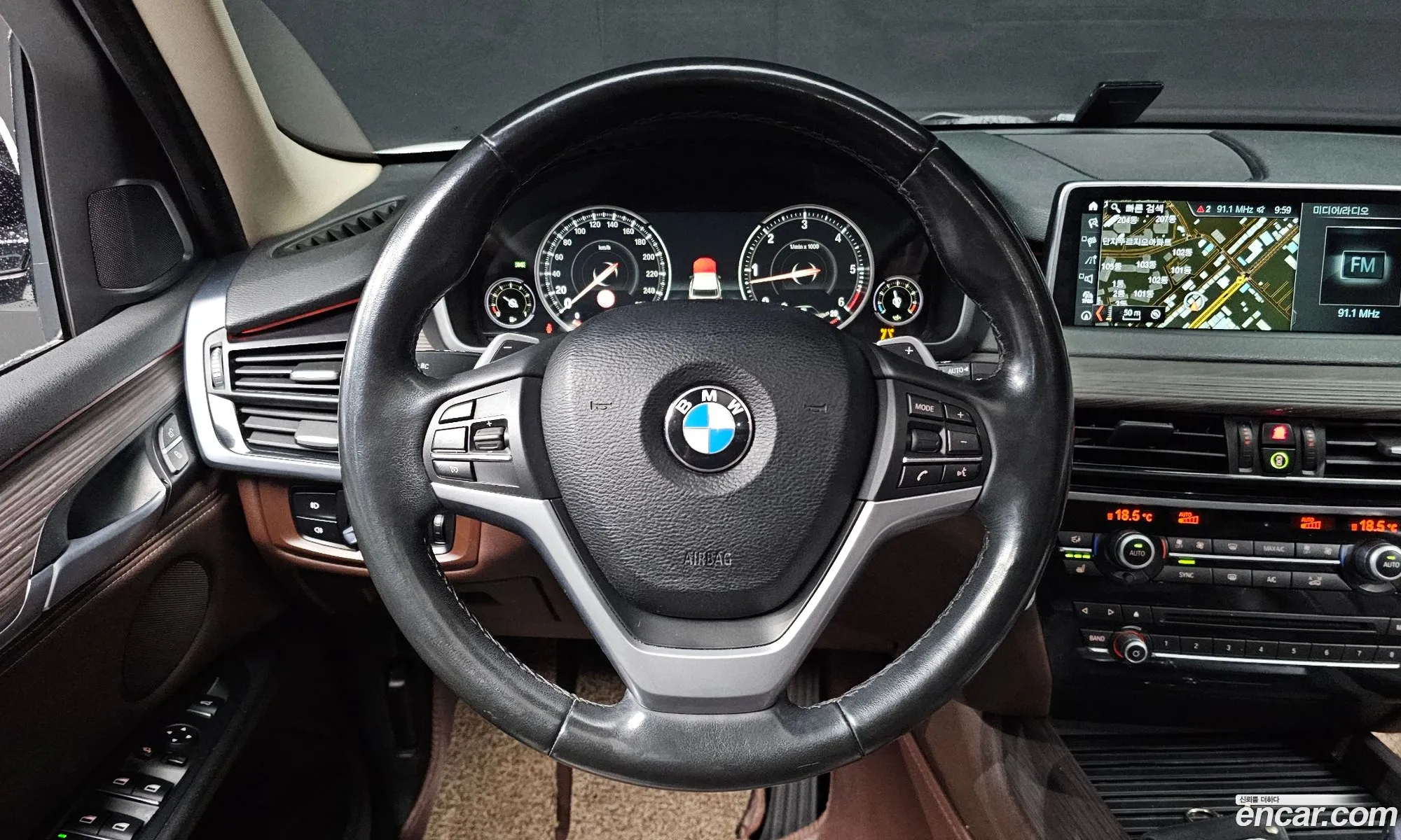 BMW X5 2017 — 14